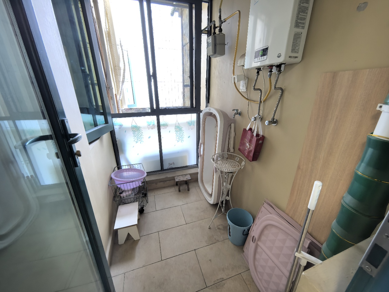 恒大绿洲 2室2厅1卫 1700.0元/月 恒大绿洲 2室2厅1卫 1700.0元/月室内图