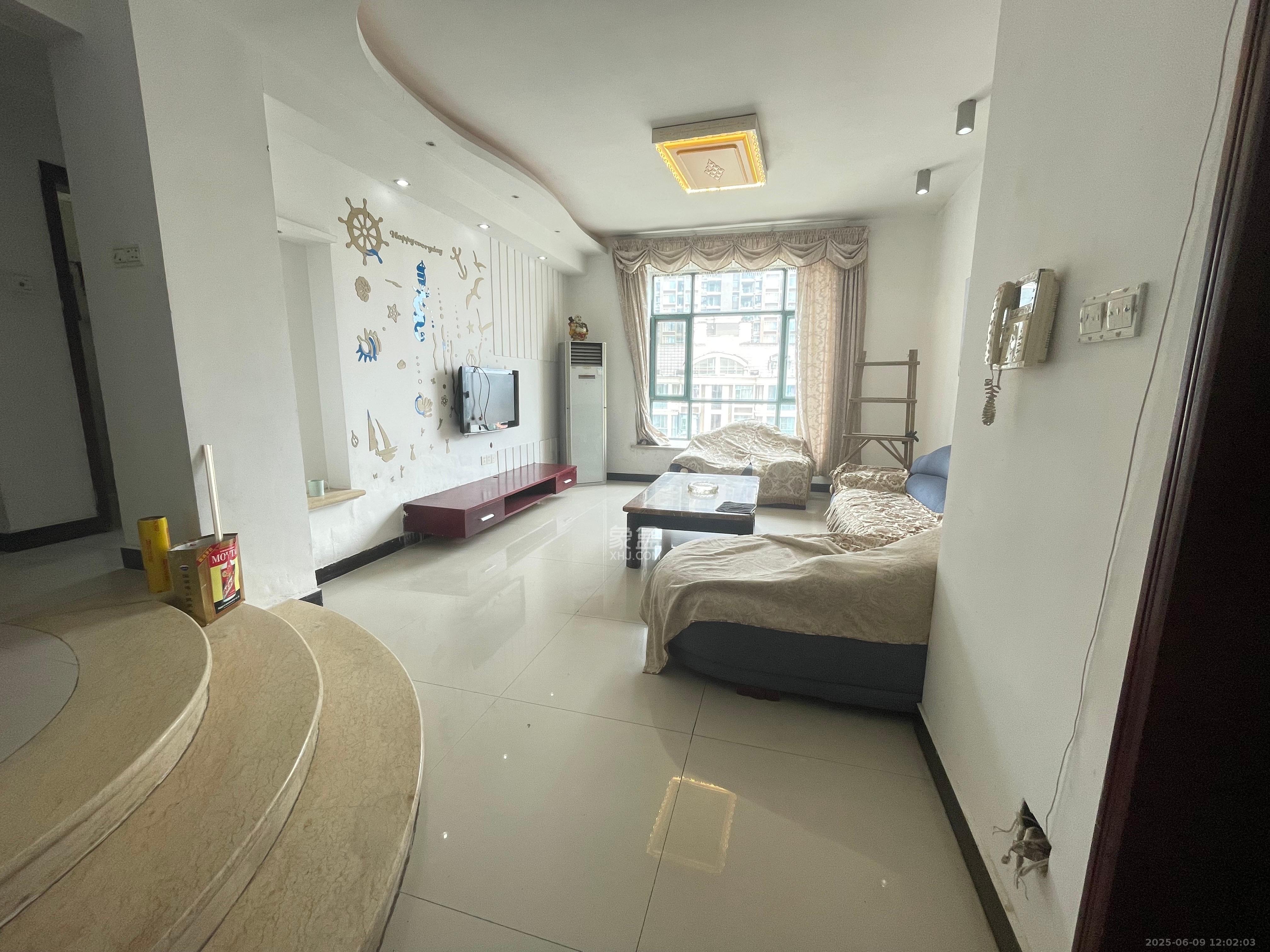 中江国际花城 3室2厅1卫 2400.0元/月 中江国际花城 3室2厅1卫 2400.0元/月室内图