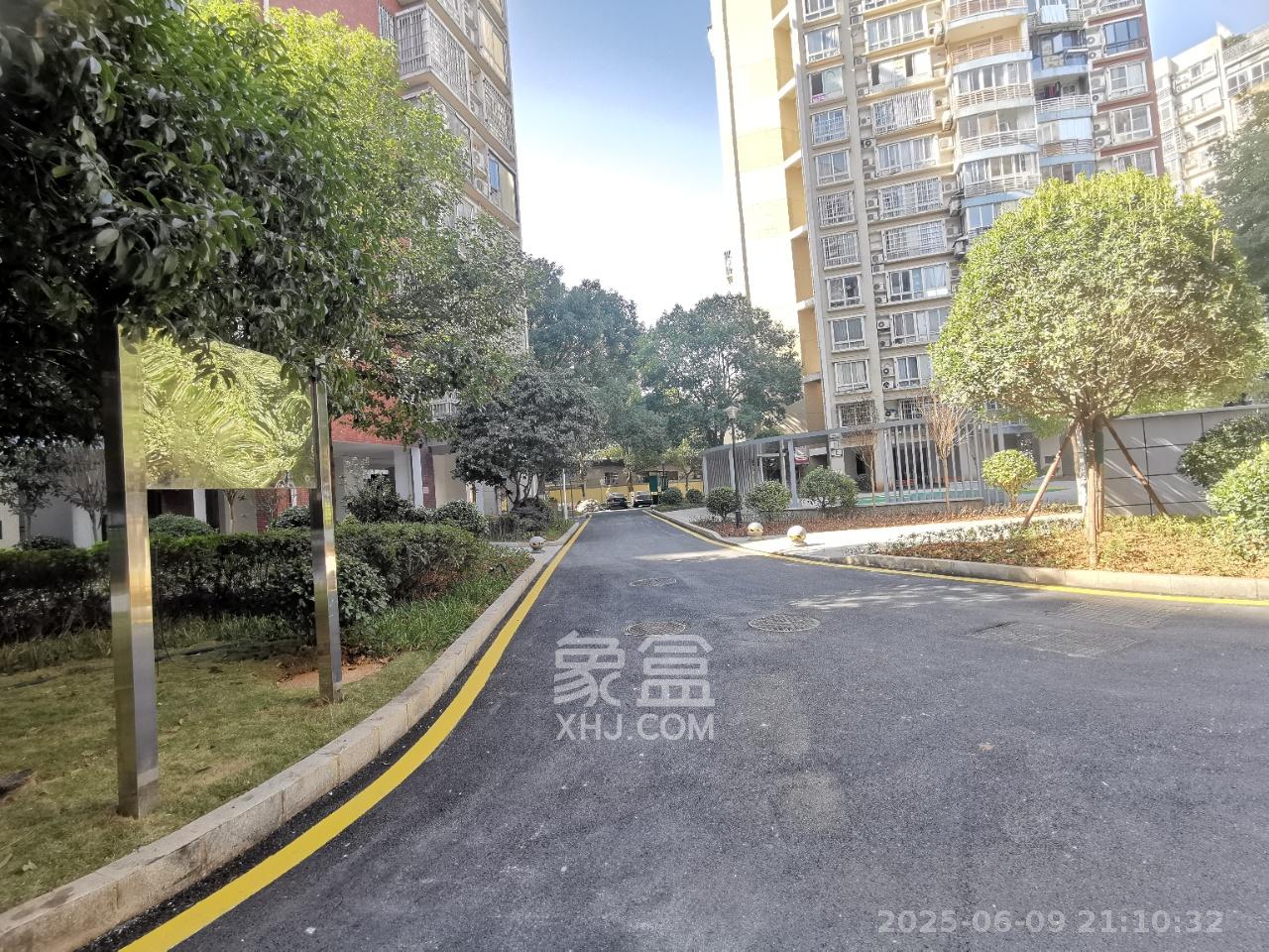 湘中海星之都  3室2厅2卫   2600.00元/月小区图