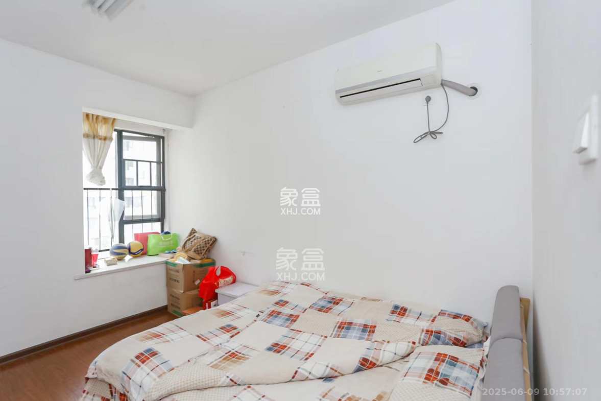 长房时代城 2室2厅1卫 2500.0元/月 长房时代城 2室2厅1卫 2500.0元/月室内图