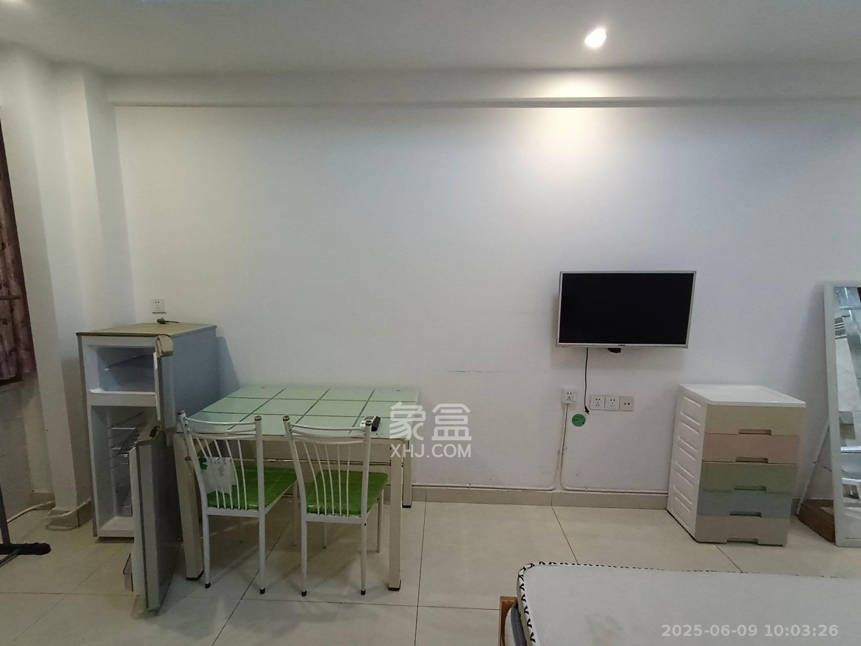 佐佑大厦 1室1厅1卫 950.0元/月 佐佑大厦 1室1厅1卫 950.0元/月室内图