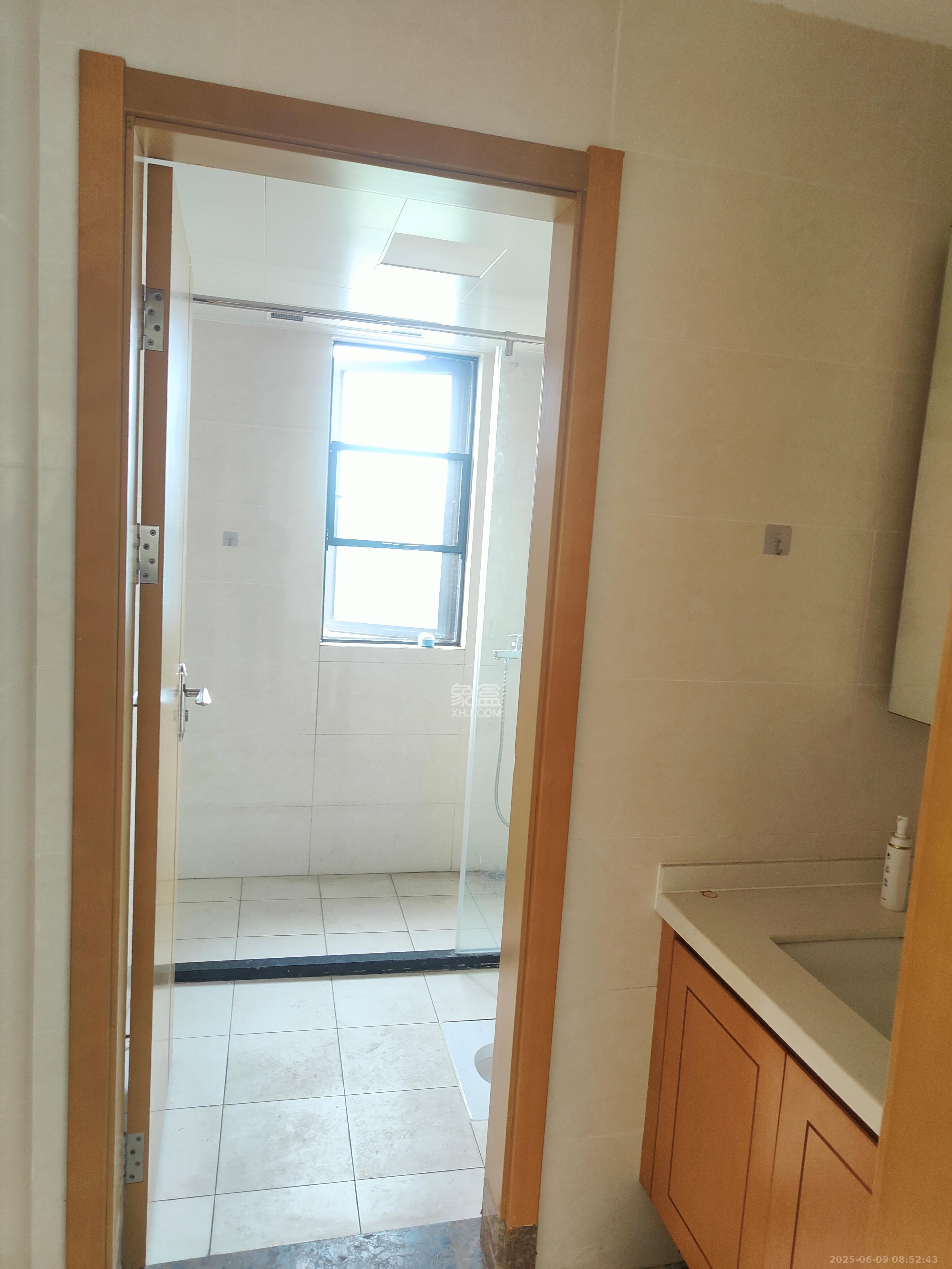 中建璟和城 4室2厅2卫 3000.0元/月 中建璟和城 4室2厅2卫 3000.0元/月室内图