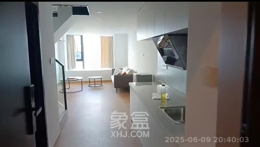 佳兆业云顶都汇  1室1厅1卫   2200.00元/月