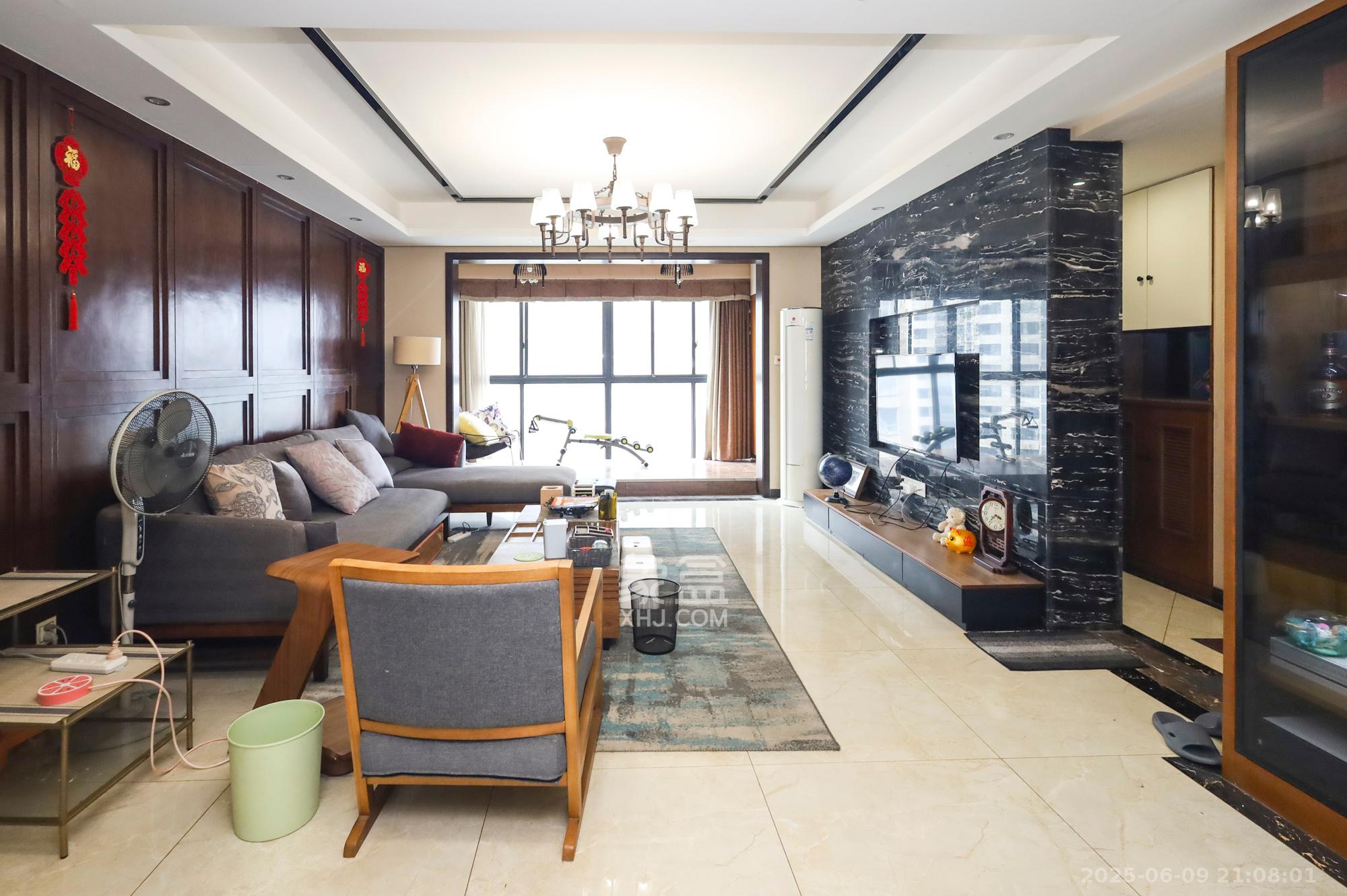 秀峰景园(领秀峰) 3室2厅2卫 110.0万 秀峰景园(领秀峰) 3室2厅2卫 110.0万其他