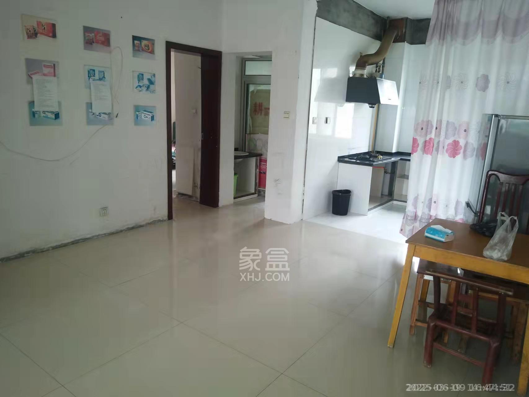 瀚水栗源 3室2厅2卫 1400.0元/月 瀚水栗源 3室2厅2卫 1400.0元/月室内图