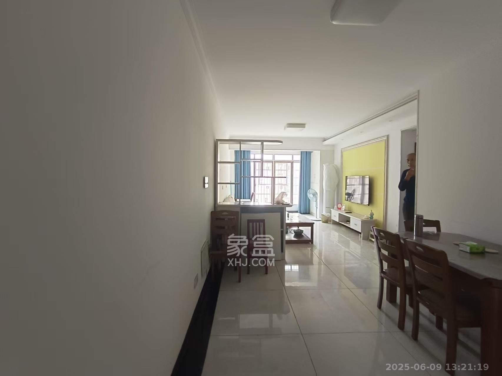 中悦领秀城  3室2厅1卫    1600.0元/月 中悦领秀城  3室2厅1卫    1600.0元/月