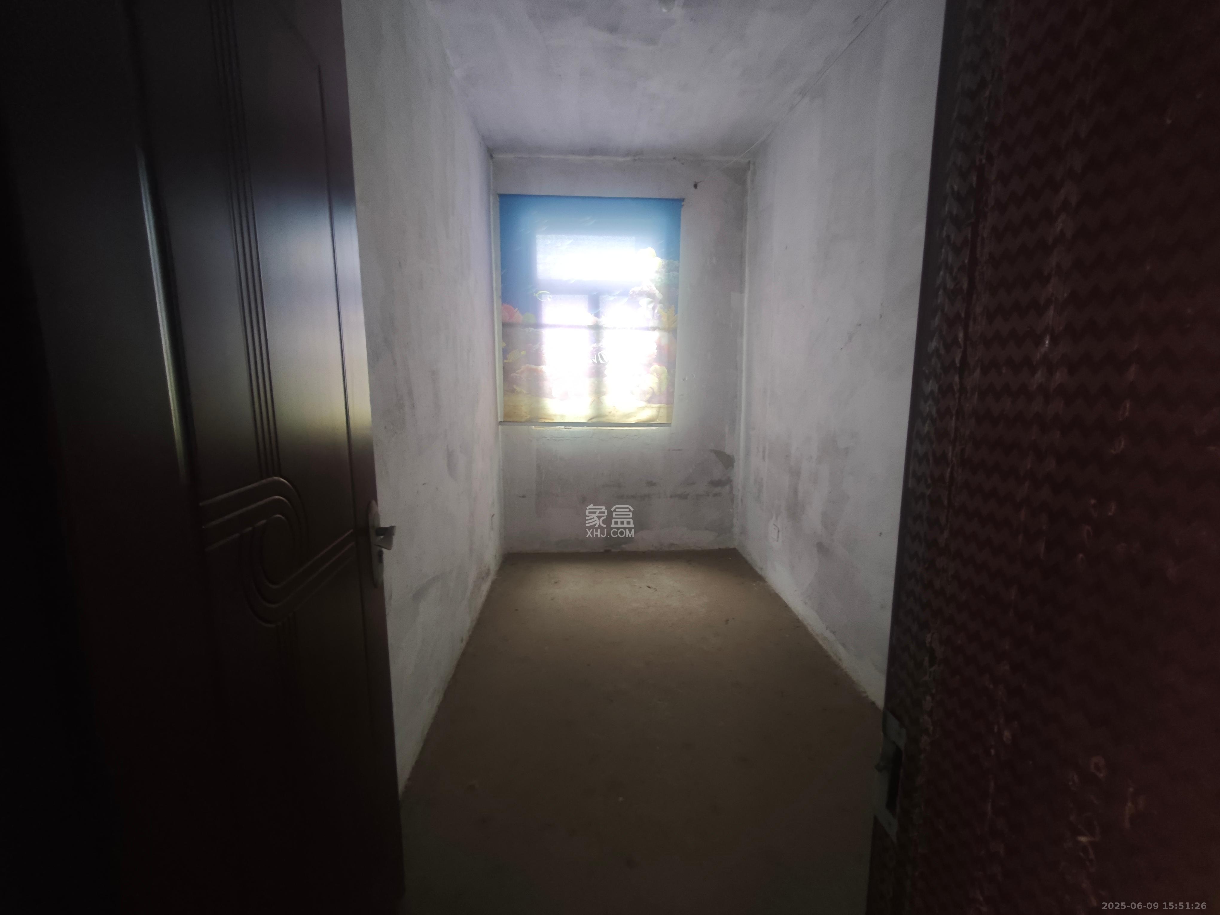 星电恬园  4室2厅2卫    1700.0元/月 星电恬园  4室2厅2卫    1700.0元/月室内图