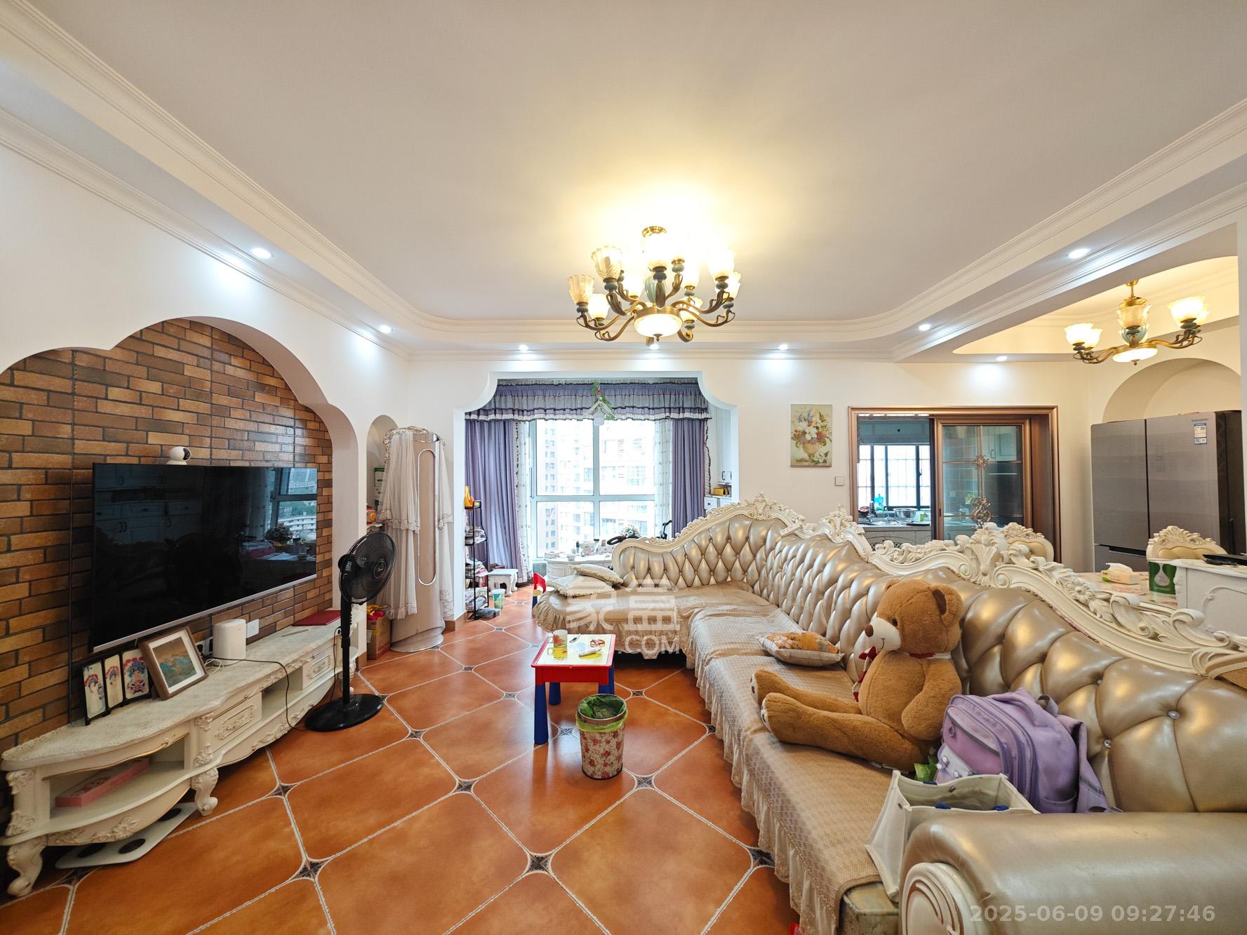 新盛珑璟台  3室1厅1卫    94.0万 新盛珑璟台  3室1厅1卫    94.0万