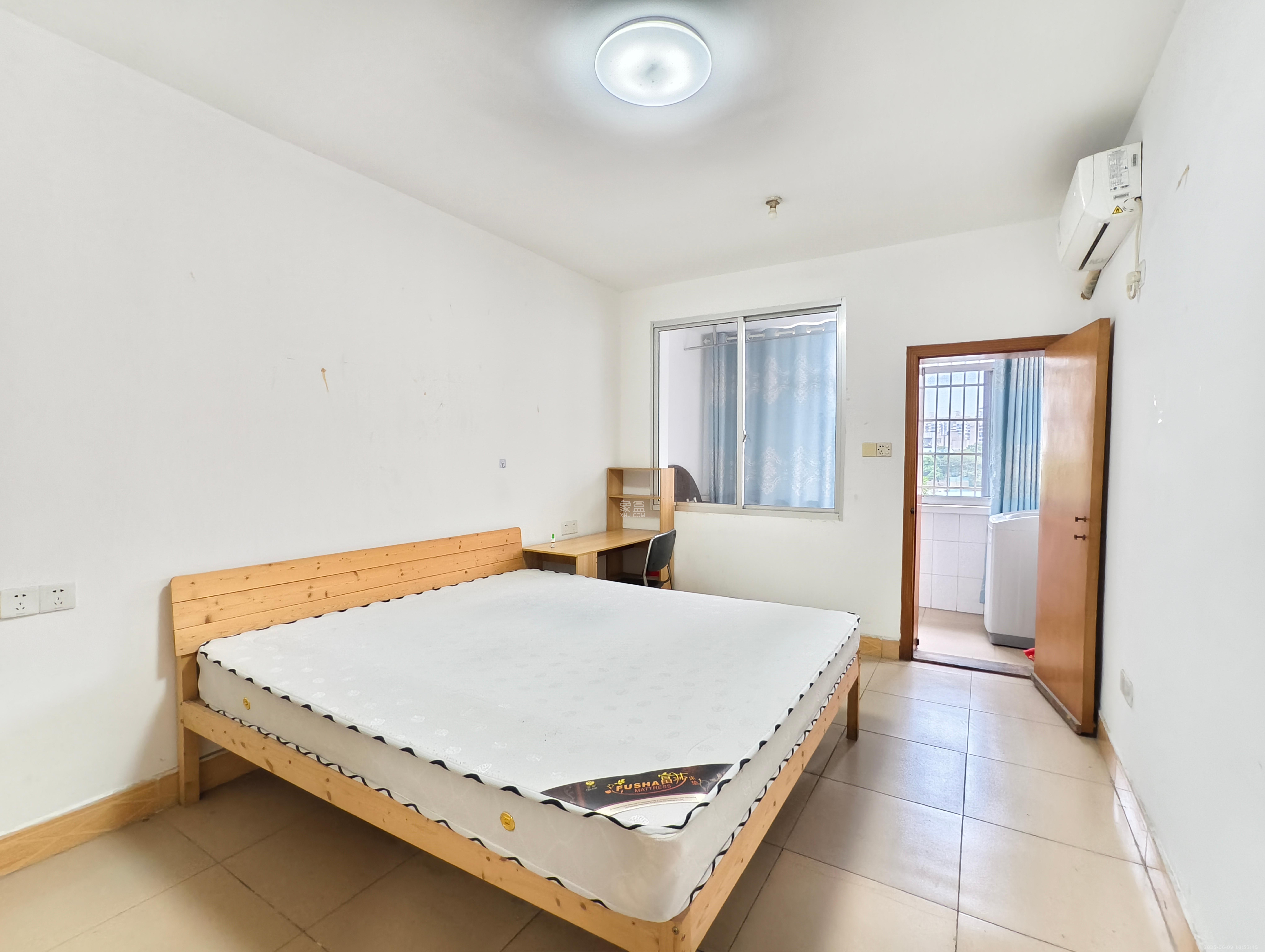 岳银小区（一二三五村）  2室1厅1卫   2000.00元/月室内图