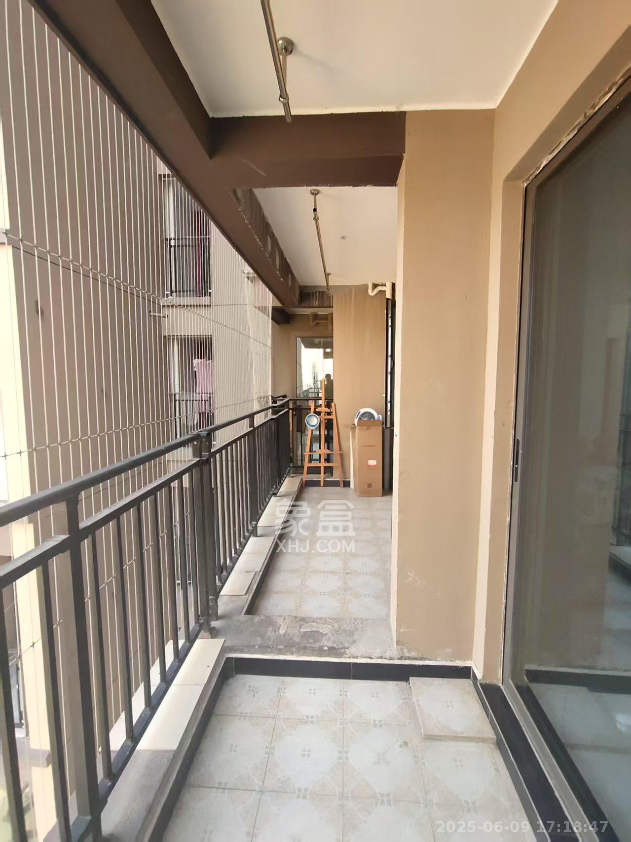 梅溪湖合能璞丽  3室2厅2卫   2500.00元/月室内图