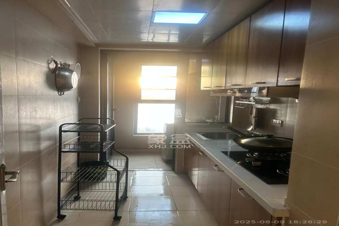 协信星澜汇  3室2厅1卫    2600.0元/月 协信星澜汇  3室2厅1卫    2600.0元/月室内图