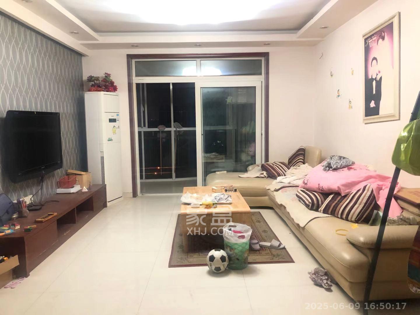 红树湾  3室2厅2卫   1800.00元/月室内图