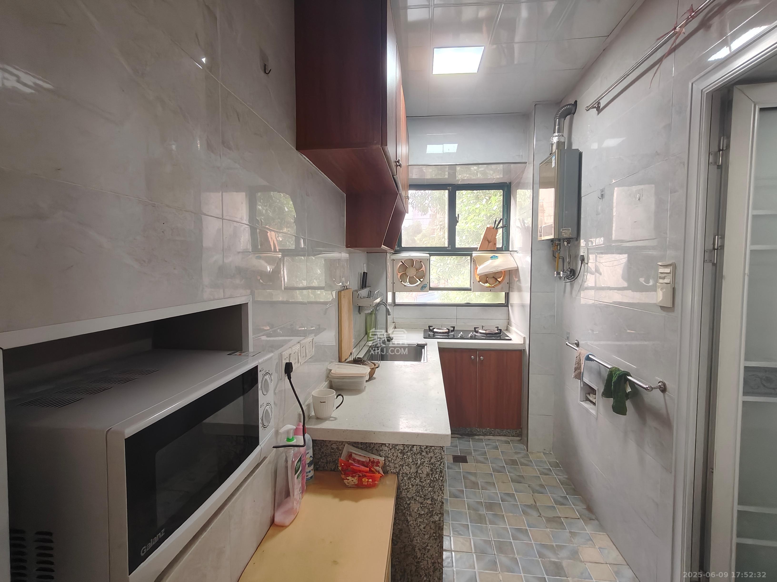 砂子塘社区 3室1厅1卫 1600.0元/月 砂子塘社区 3室1厅1卫 1600.0元/月室内图