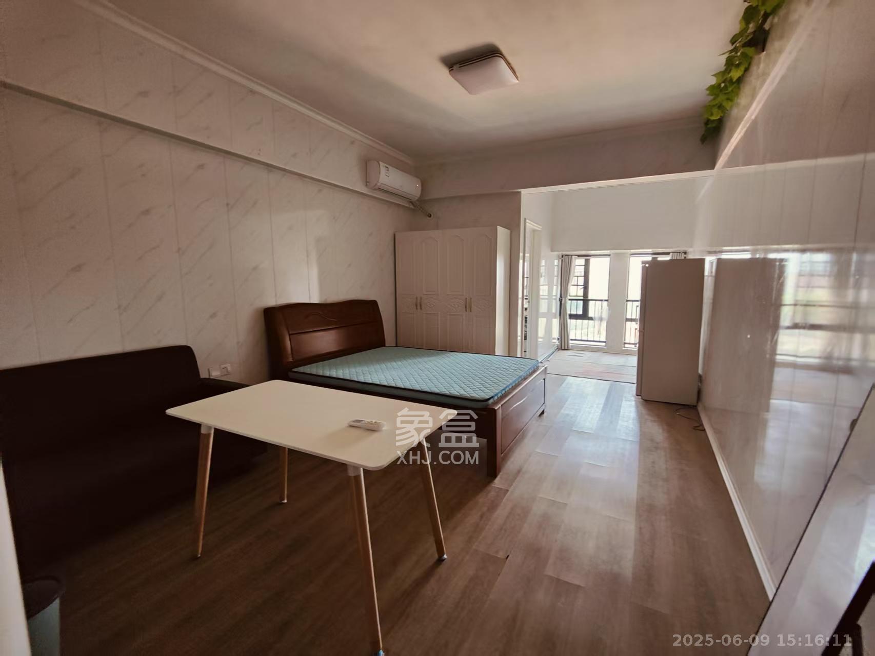 中建芙蓉嘉苑 1室1厅1卫 1200.0元/月 中建芙蓉嘉苑 1室1厅1卫 1200.0元/月室内图