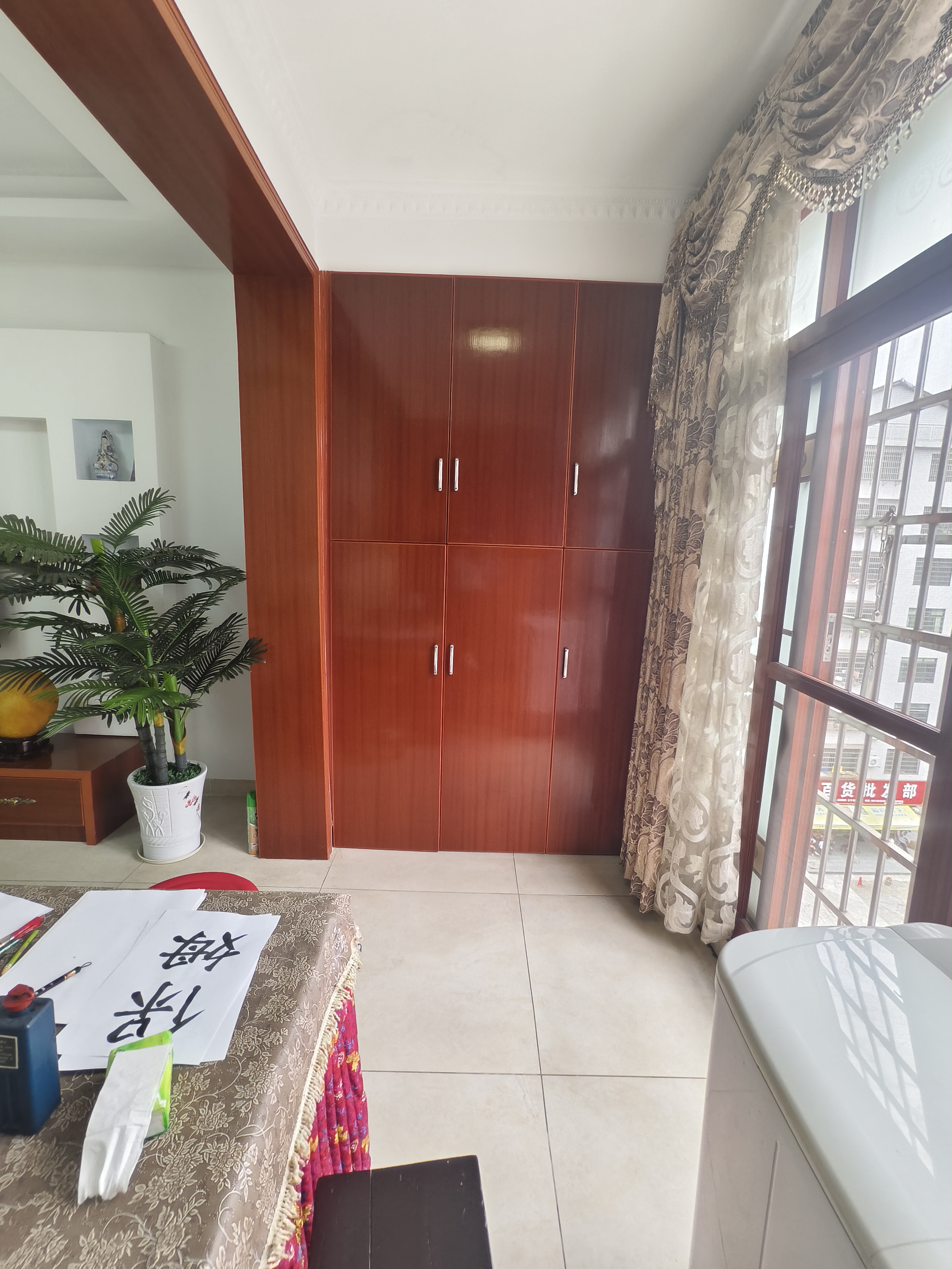 三元大市场  2室2厅1卫    52.8万客厅