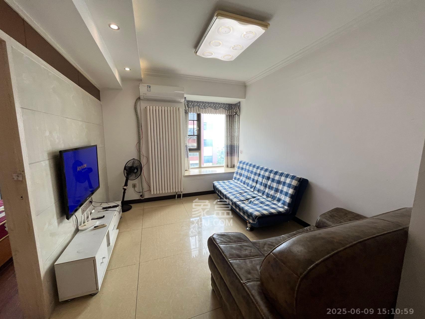 怡海星城 2室2厅1卫 1800.0元/月 怡海星城 2室2厅1卫 1800.0元/月室内图