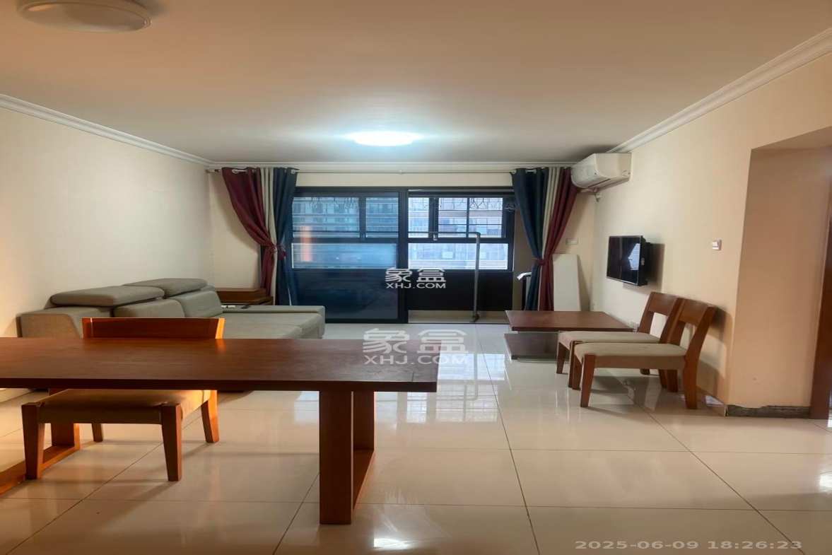 协信星澜汇  3室2厅1卫    2600.0元/月 协信星澜汇  3室2厅1卫    2600.0元/月室内图