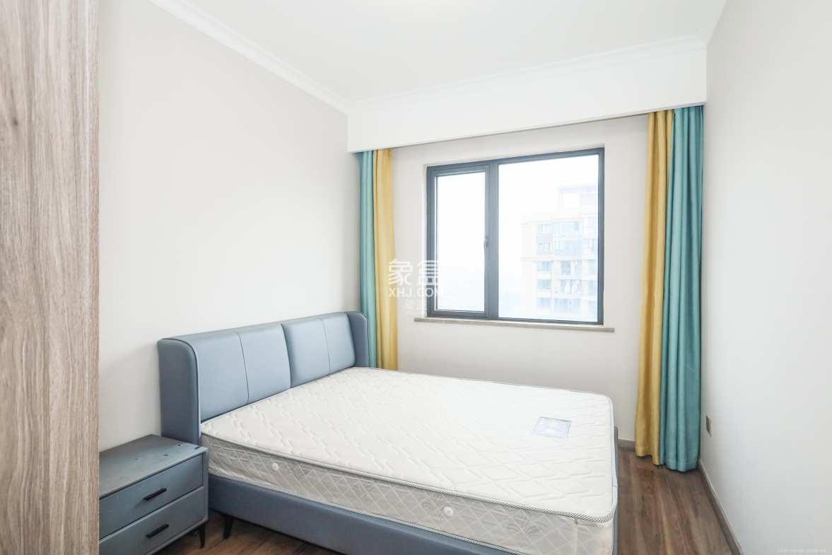 梦想新天地  4室2厅2卫    129.0万 梦想新天地  4室2厅2卫    129.0万卧室