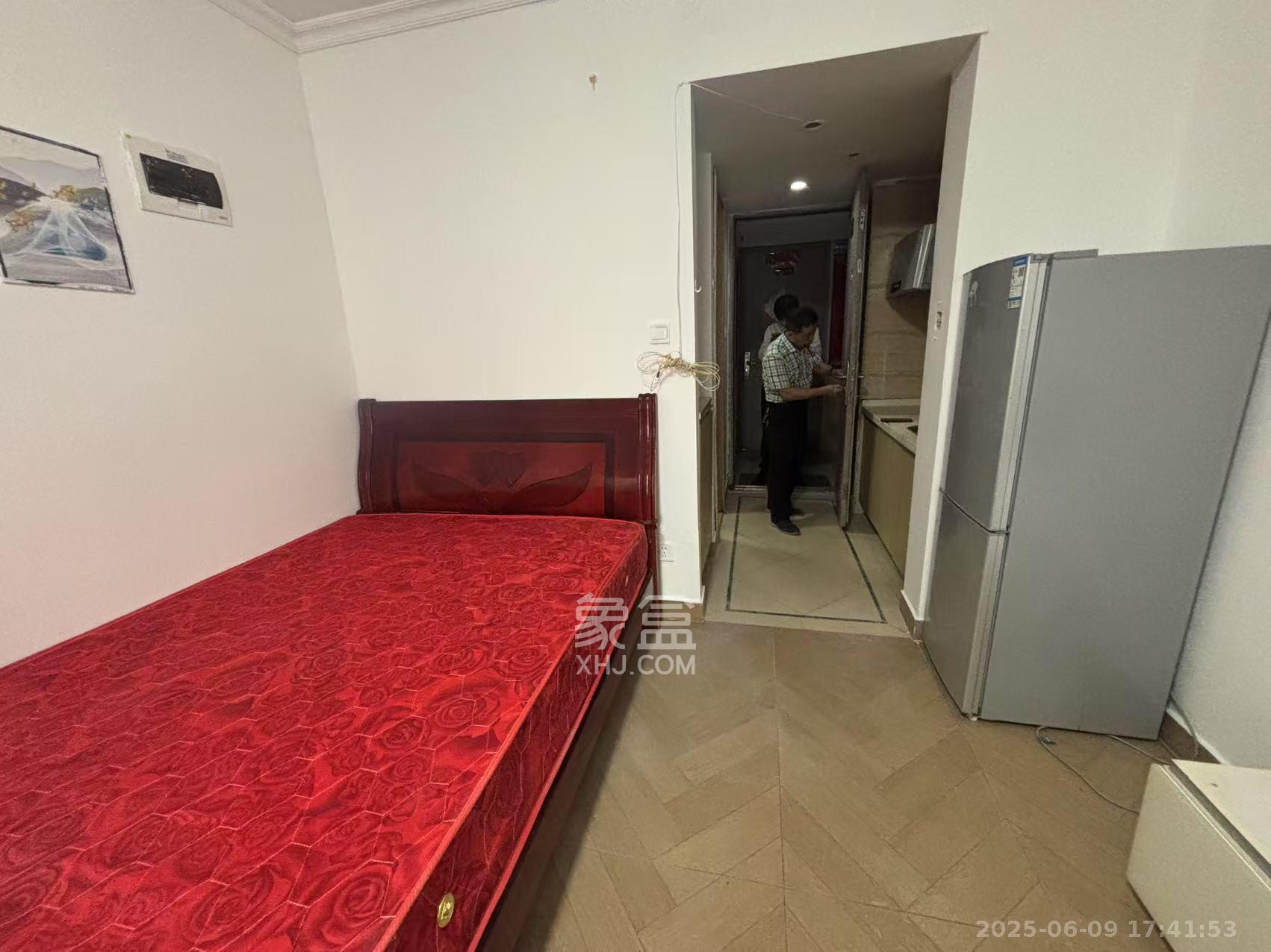 万科城市花园 0室1厅1卫 1100.0元/月 万科城市花园 0室1厅1卫 1100.0元/月室内图