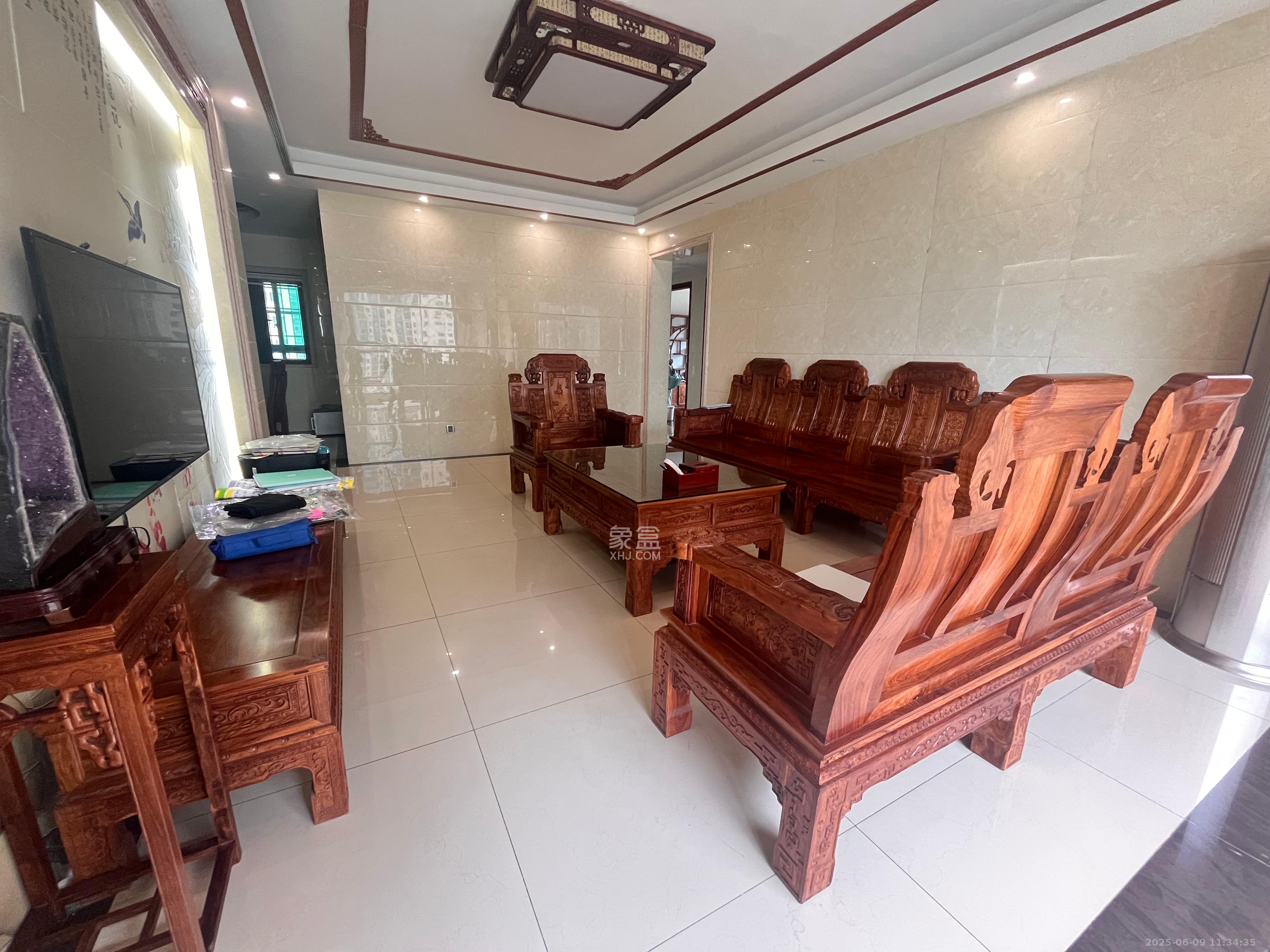 恒大雅苑  4室2厅2卫    3500.0元/月室内图