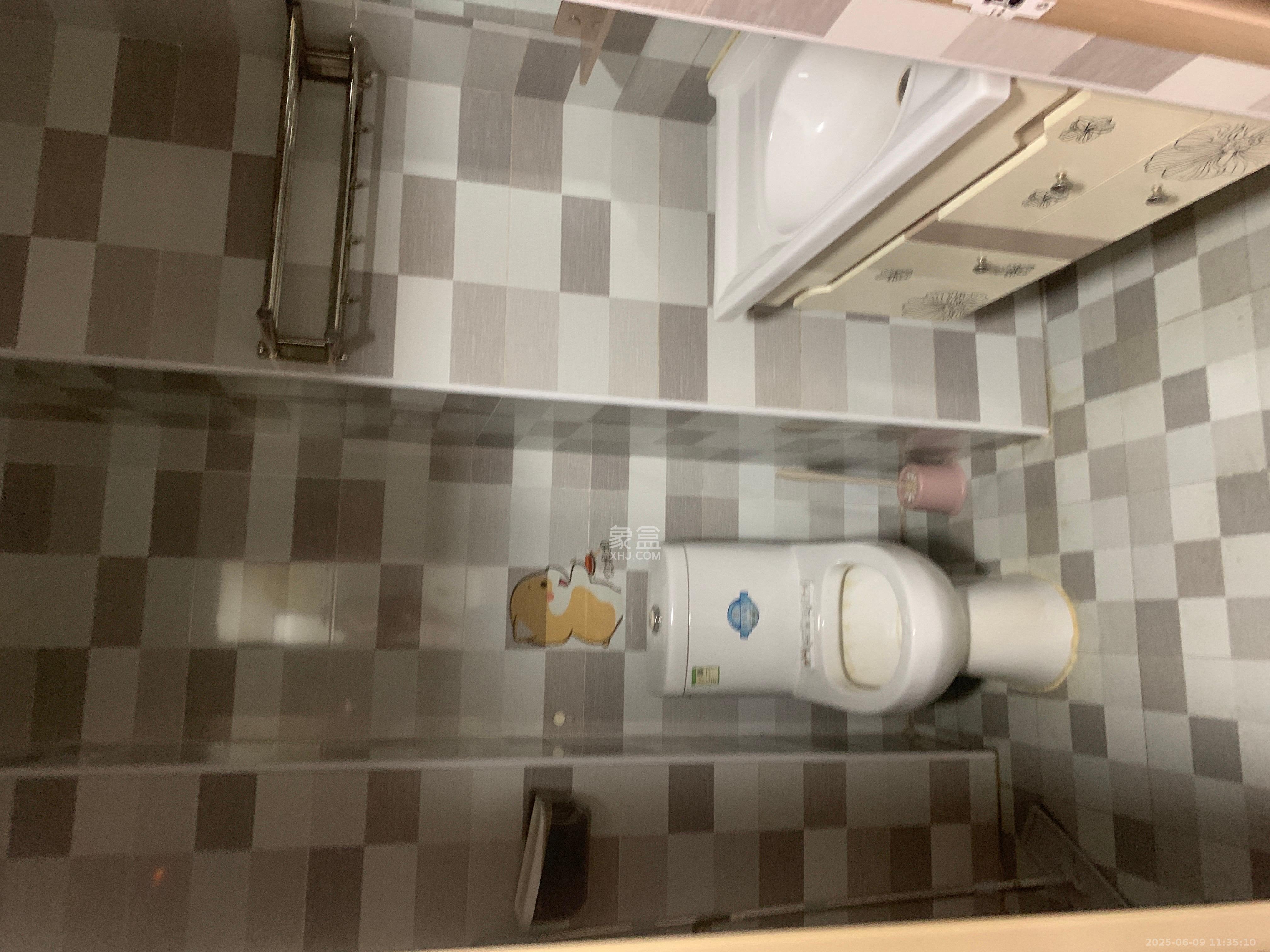 水岸天际（一期、二期）   53.37㎡      1500.0元/月室内图