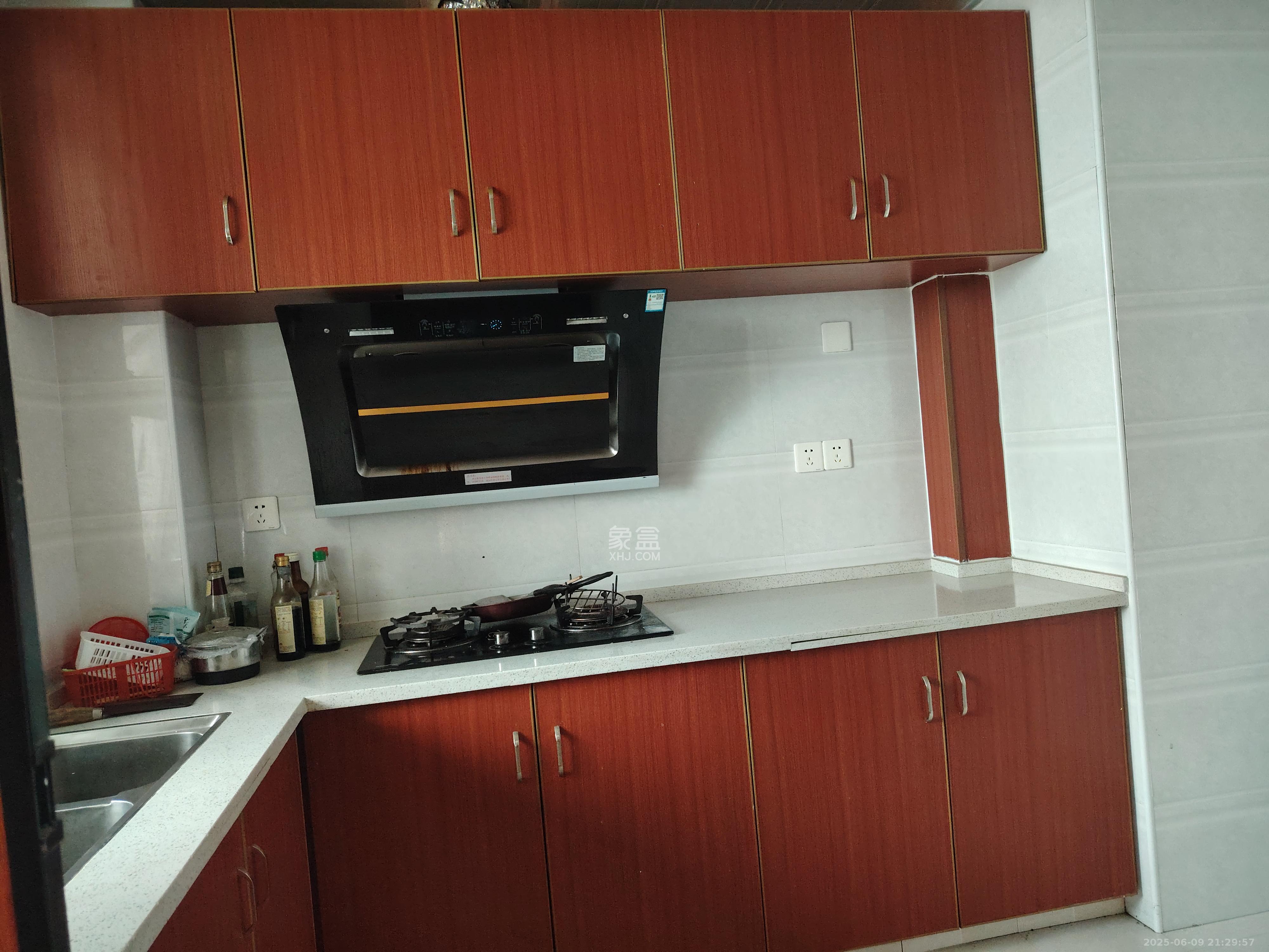 五矿万境水岸二期(五矿万境水岸和苑) 3室2厅2卫 2680.0元/月 五矿万境水岸二期(五矿万境水岸和苑) 3室2厅2卫 2680.0元/月室内图