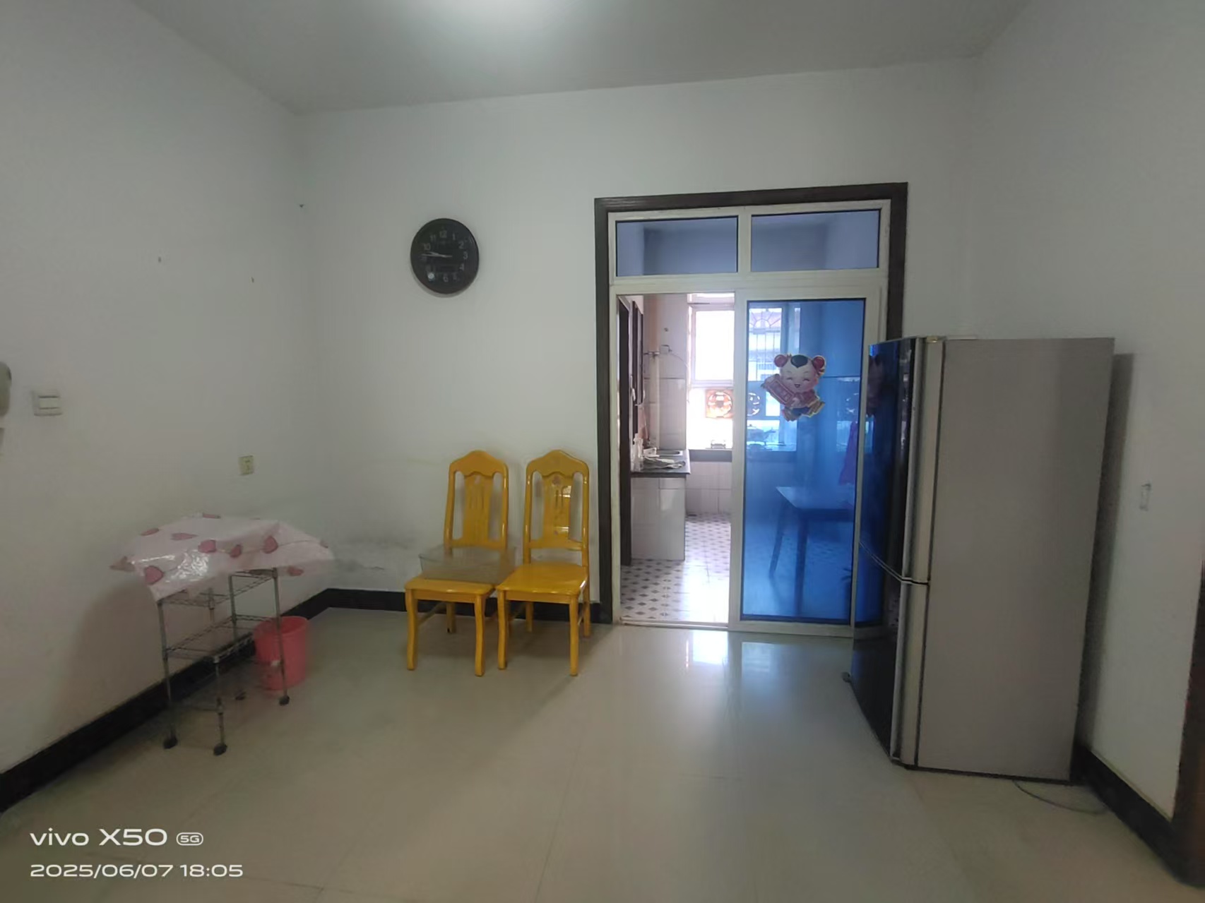 娄底经济技术开发区税务局  3室1厅1卫    1000.0元/月室内图