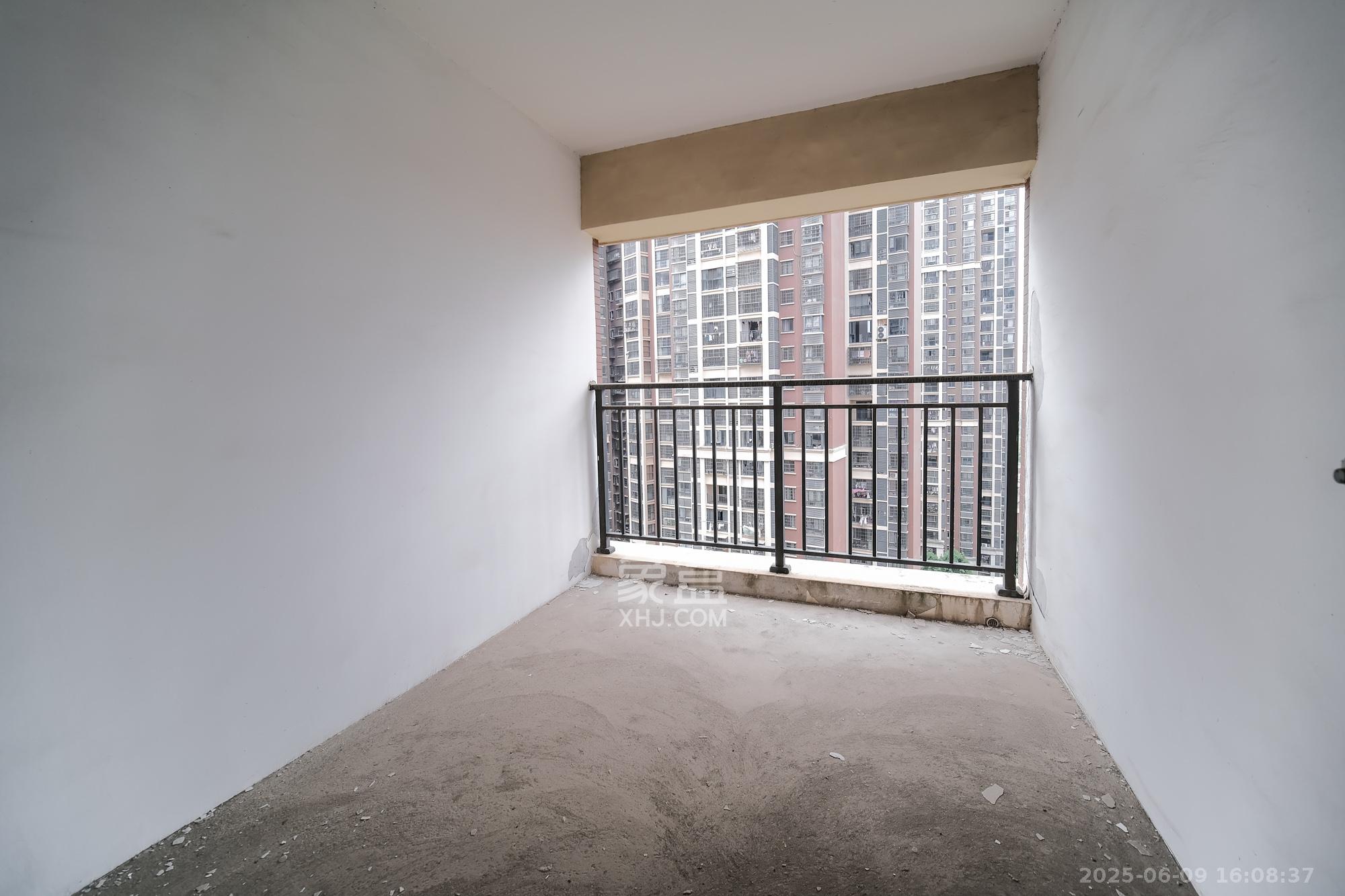 山水湾 4室2厅2卫 80.8万 山水湾 4室2厅2卫 80.8万卧室