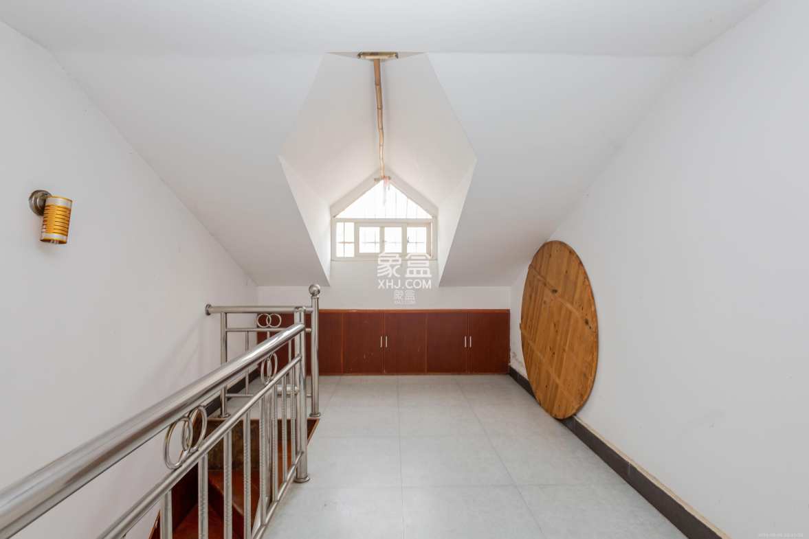 紫东苑(星沙) 4室2厅2卫 46.0万 紫东苑(星沙) 4室2厅2卫 46.0万卧室