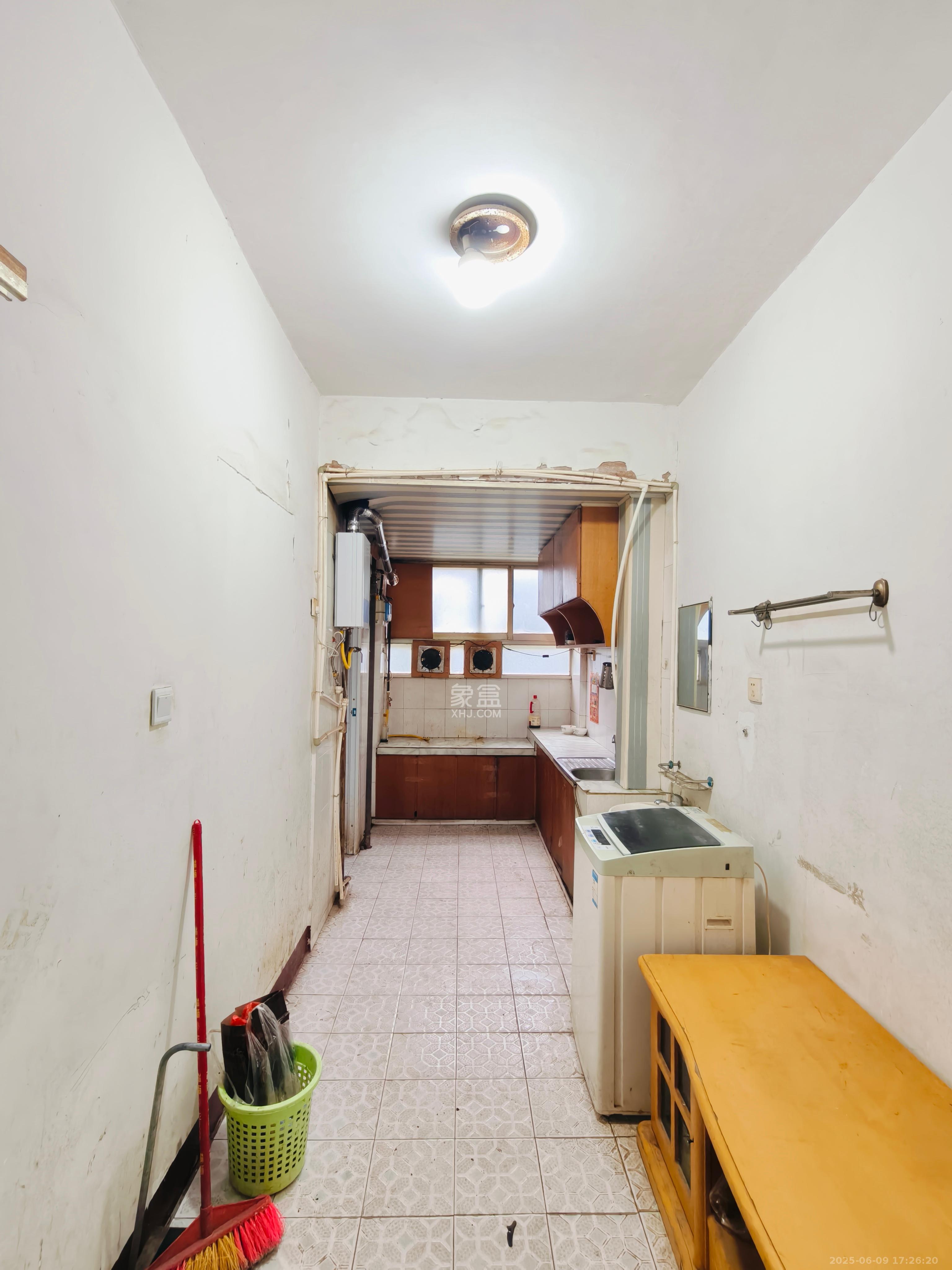 东风路招标局宿舍 3室1厅1卫 2000.0元/月 东风路招标局宿舍 3室1厅1卫 2000.0元/月室内图