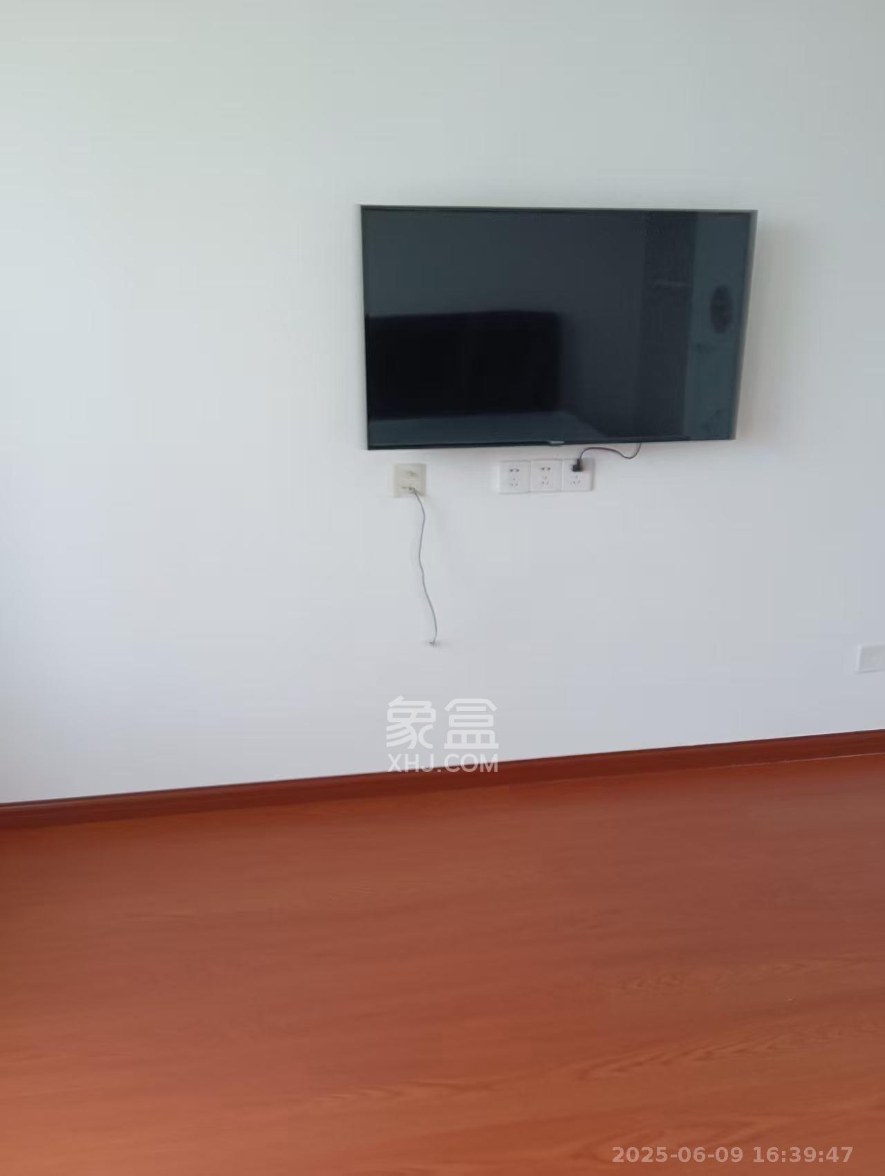 江山帝景哈佛  1室1厅1卫   1300.00元/月室内图