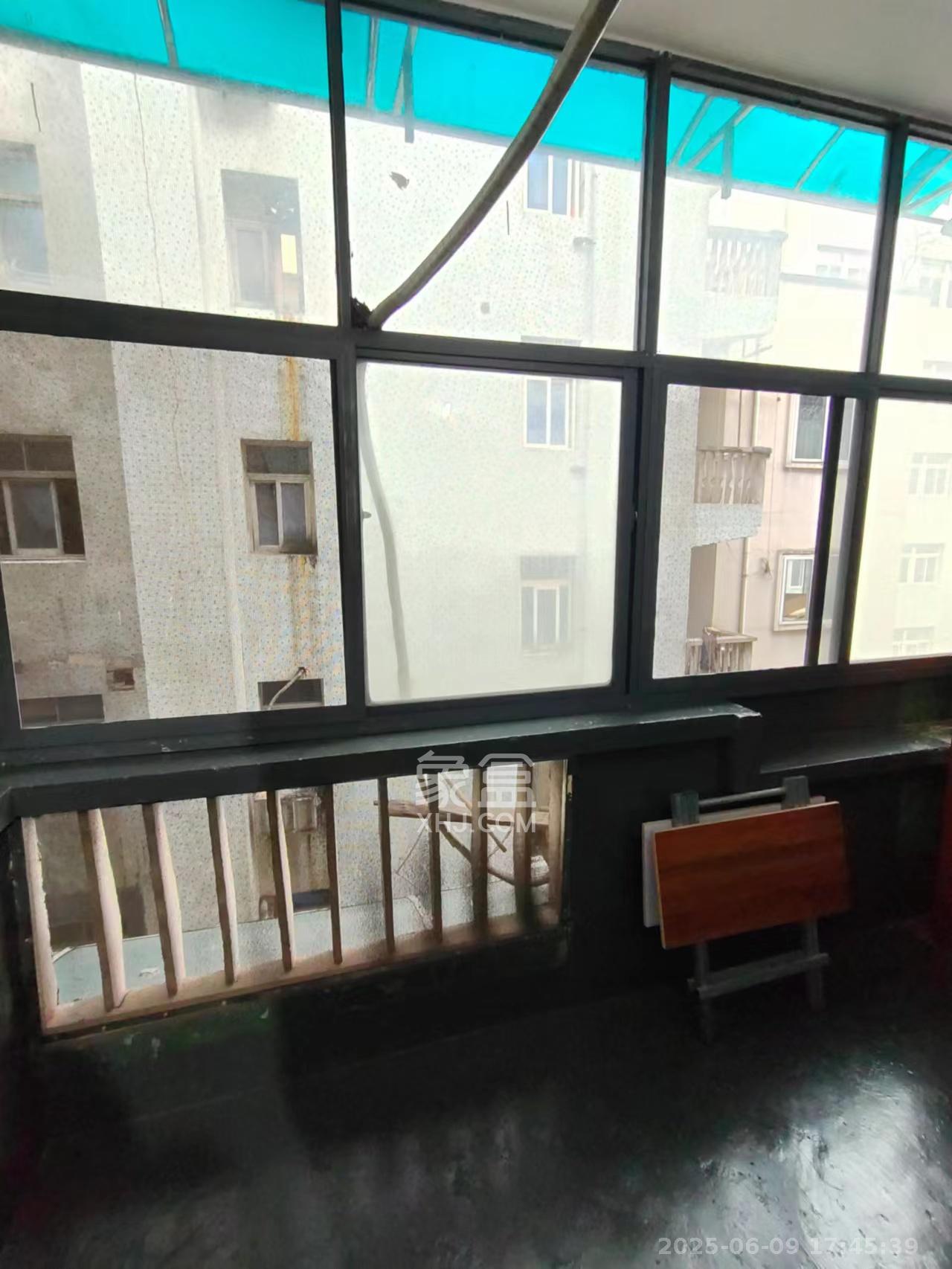 轻纺大楼  2室1厅1卫   1800.00元/月室内图