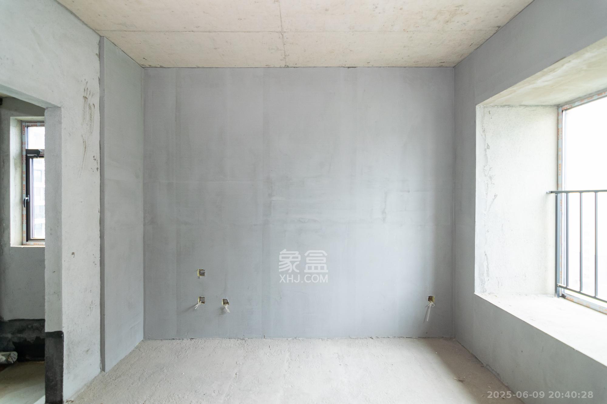 大汉汉府一期  4室2厅2卫    87.0万 大汉汉府一期  4室2厅2卫    87.0万卧室