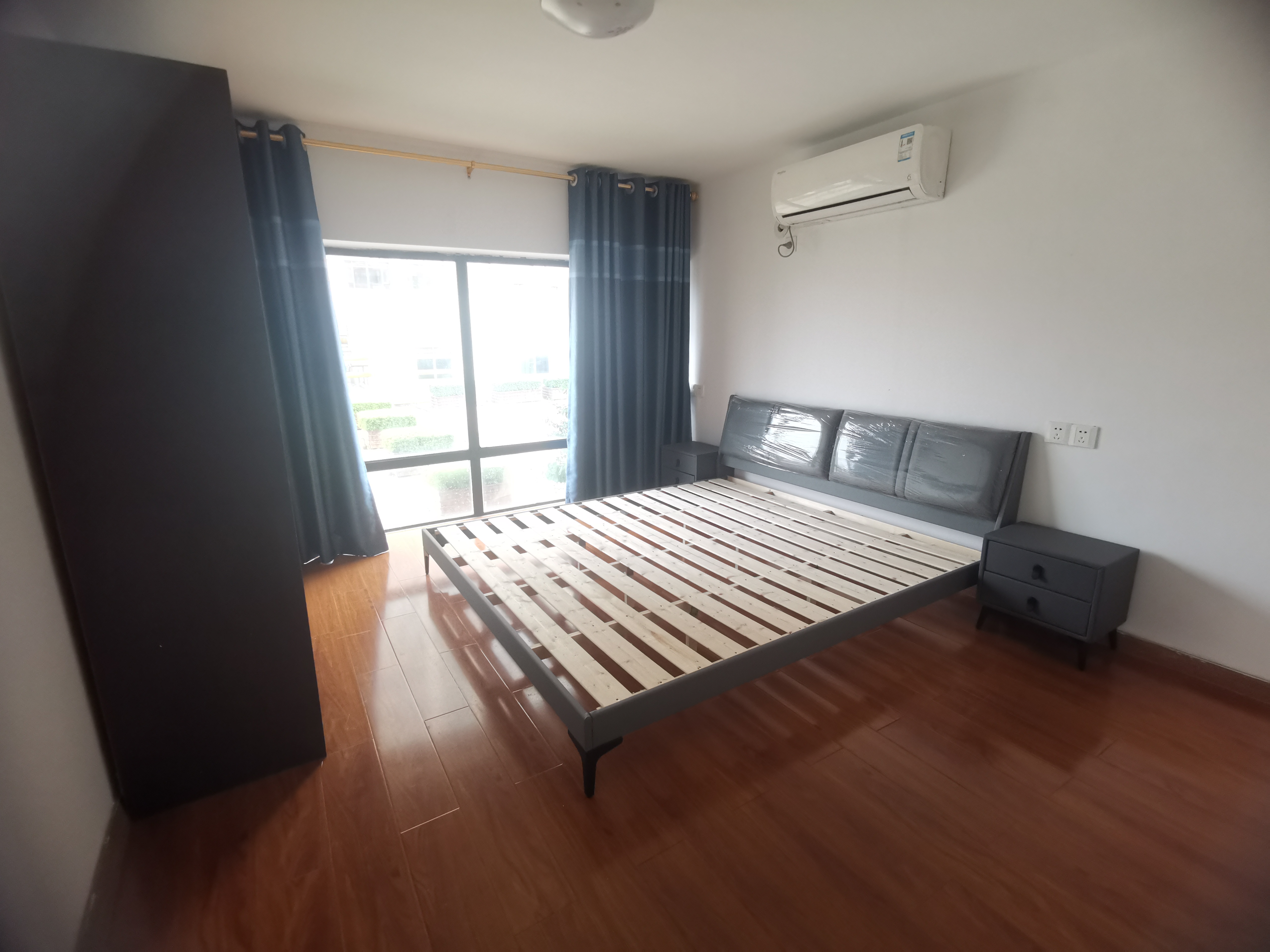 中建国际大厦  3室2厅2卫   2200.00元/月室内图