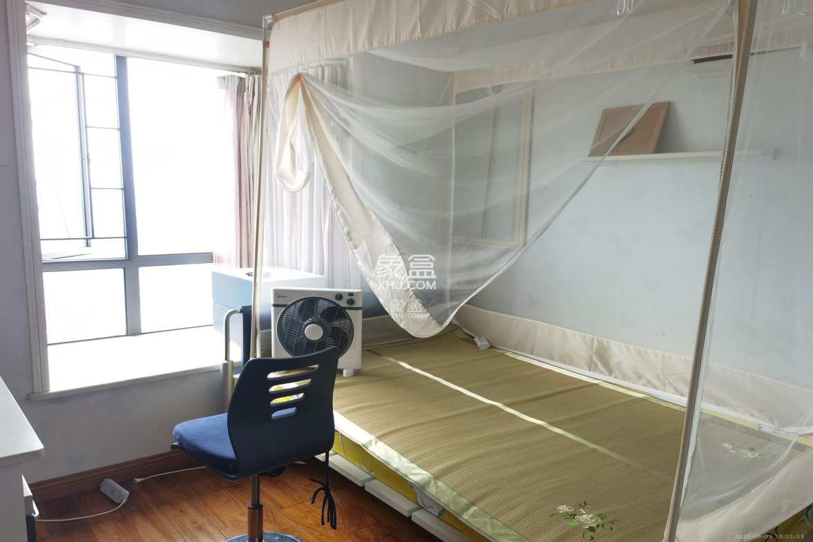 上海城小区 4室2厅2卫 3200.0元/月 上海城小区 4室2厅2卫 3200.0元/月室内图