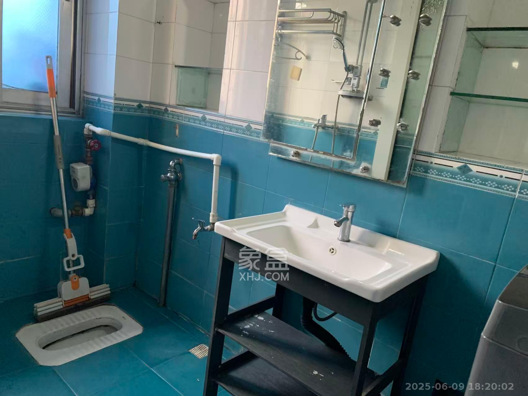 湖南中医药大学梨子山宿舍  3室1厅1卫    2000.0元/月室内图