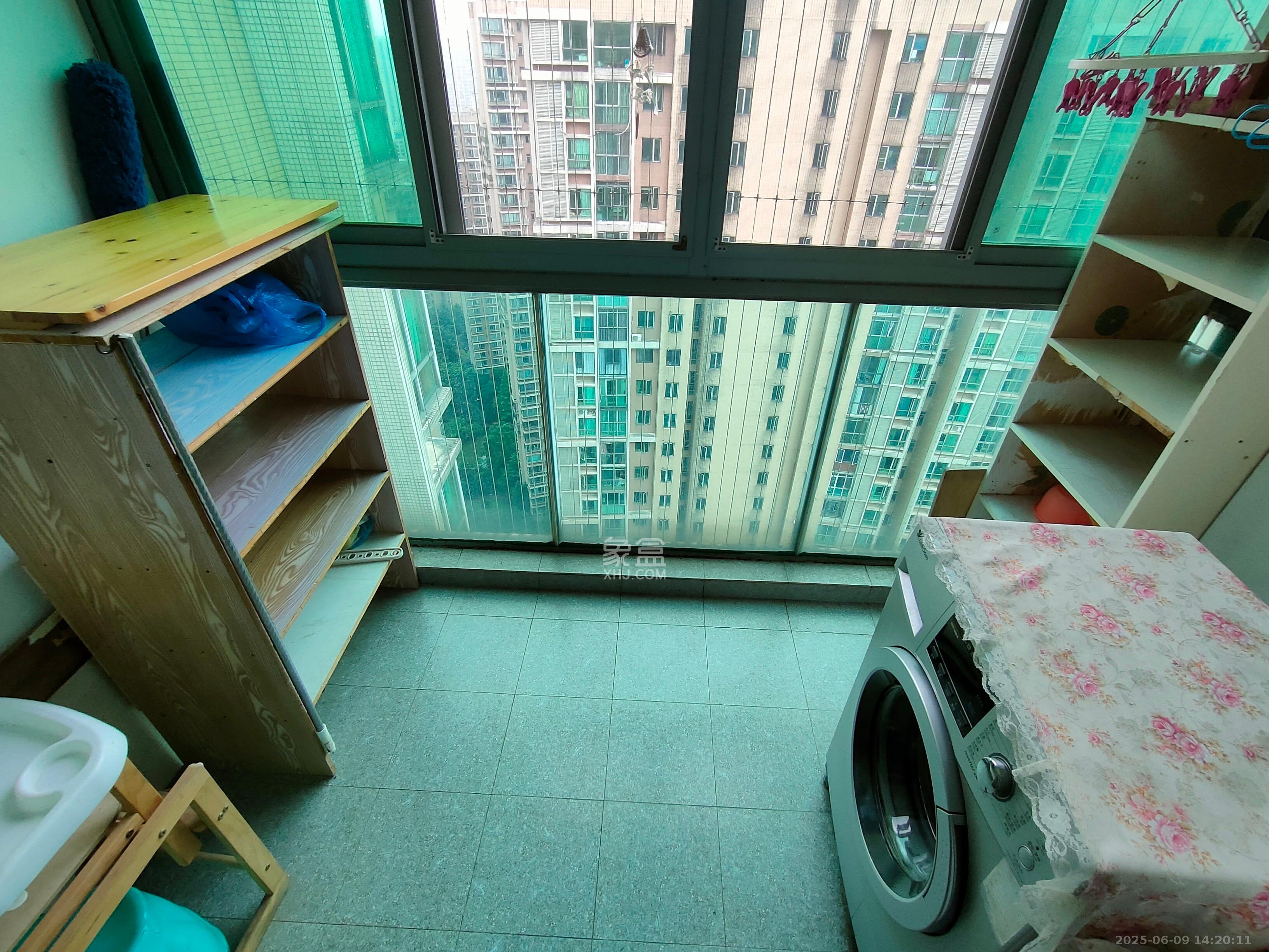 新城新世界一二三期 3室2厅1卫 2200.0元/月 新城新世界一二三期 3室2厅1卫 2200.0元/月室内图