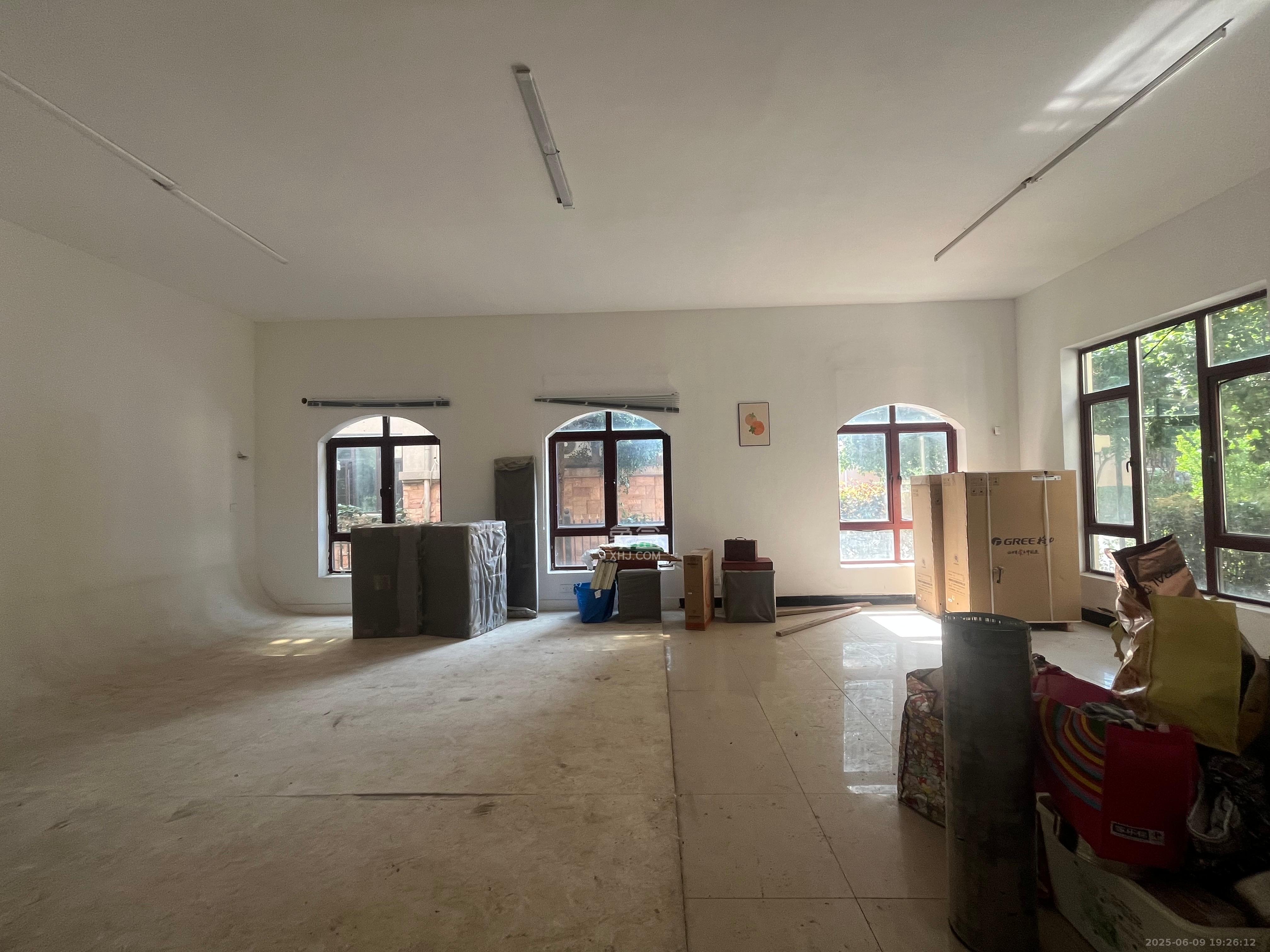 润和之悦(金泽园) 11室3厅4卫 6500.0元/月 润和之悦(金泽园) 11室3厅4卫 6500.0元/月室内图