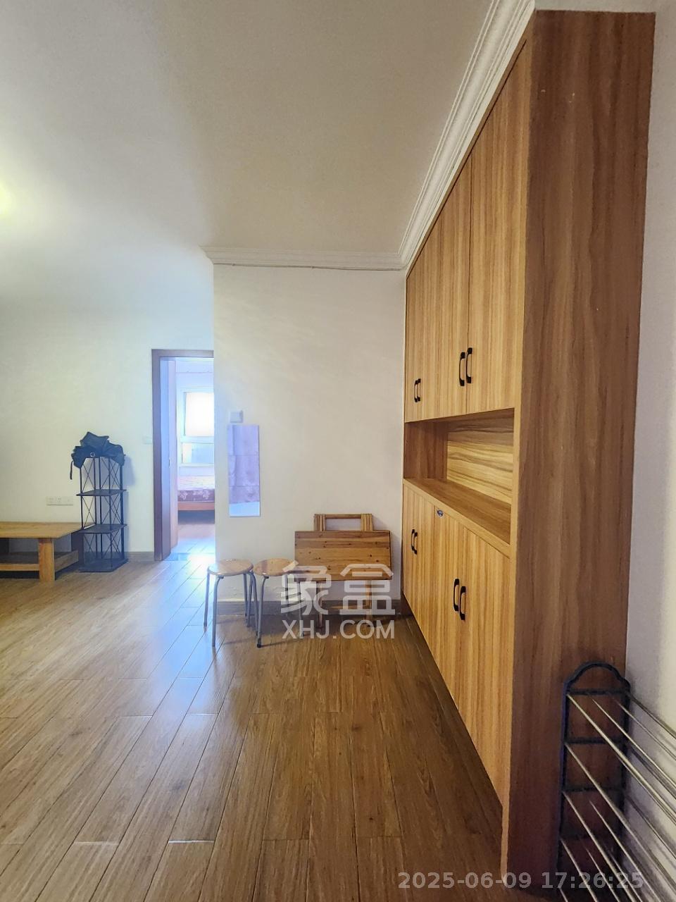 威胜大厦  1室1厅1卫   1900.00元/月室内图