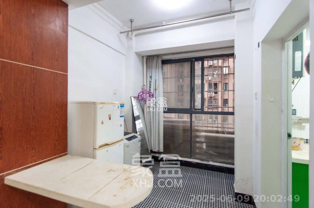 红公馆(前程丽景大厦)  1室1厅1卫    1800.0元/月 红公馆(前程丽景大厦)  1室1厅1卫    1800.0元/月