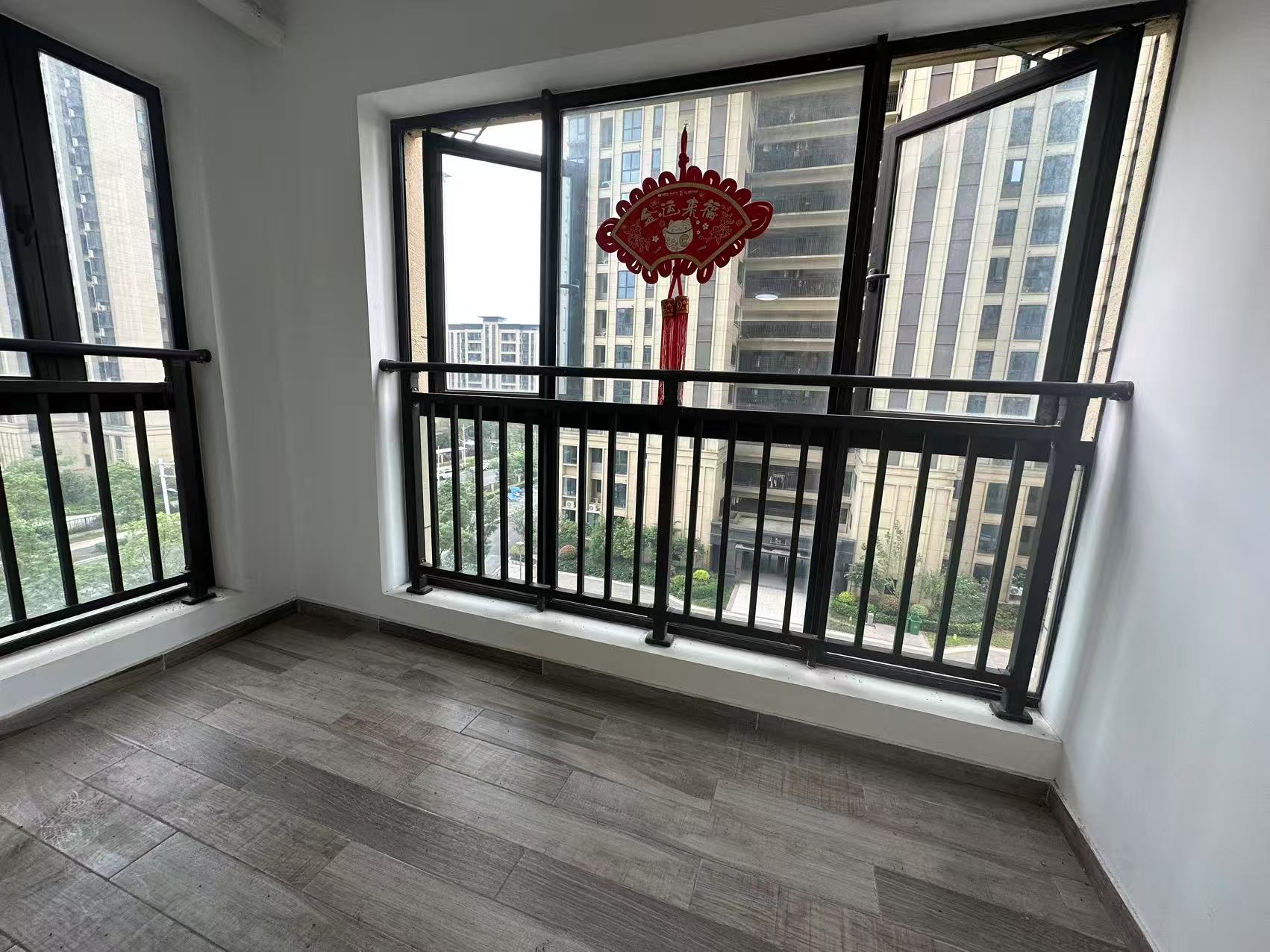 绿地21城 3室2厅1卫 55.8万 绿地21城 3室2厅1卫 55.8万室内图