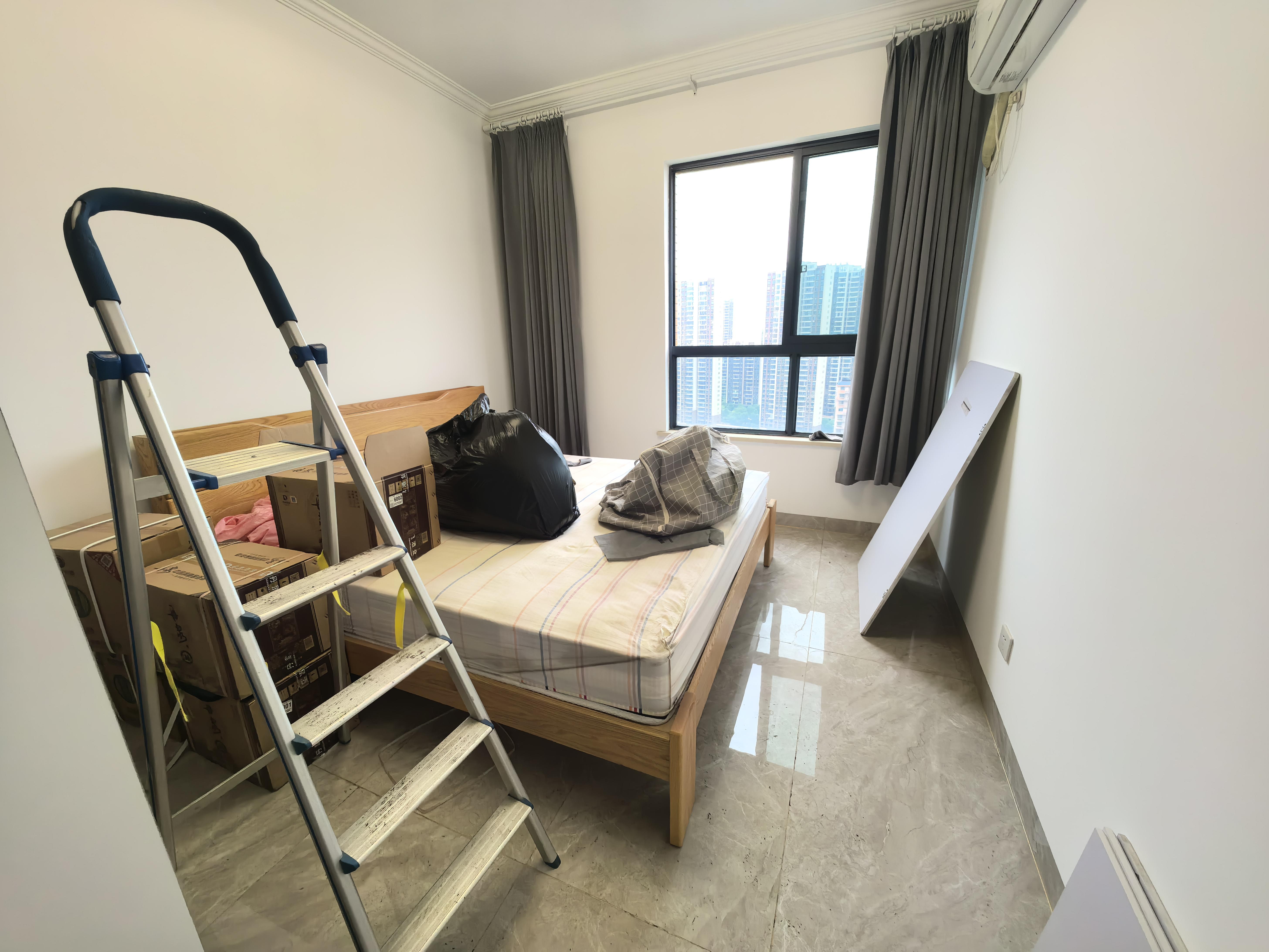 学府时代 4室2厅2卫 62.8万 学府时代 4室2厅2卫 62.8万室内图