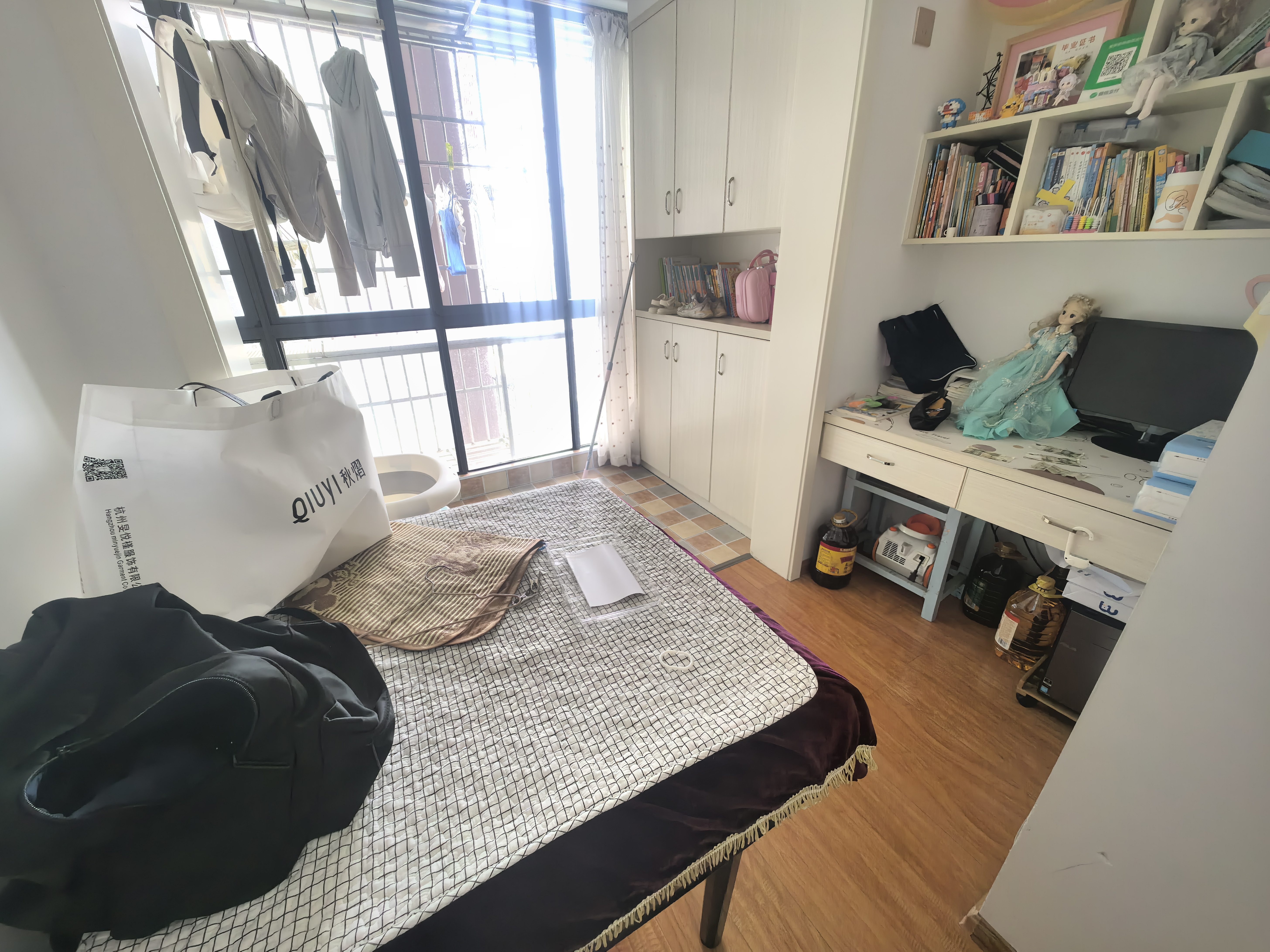 田心山庄 4室2厅2卫 57.5万 田心山庄 4室2厅2卫 57.5万室内图