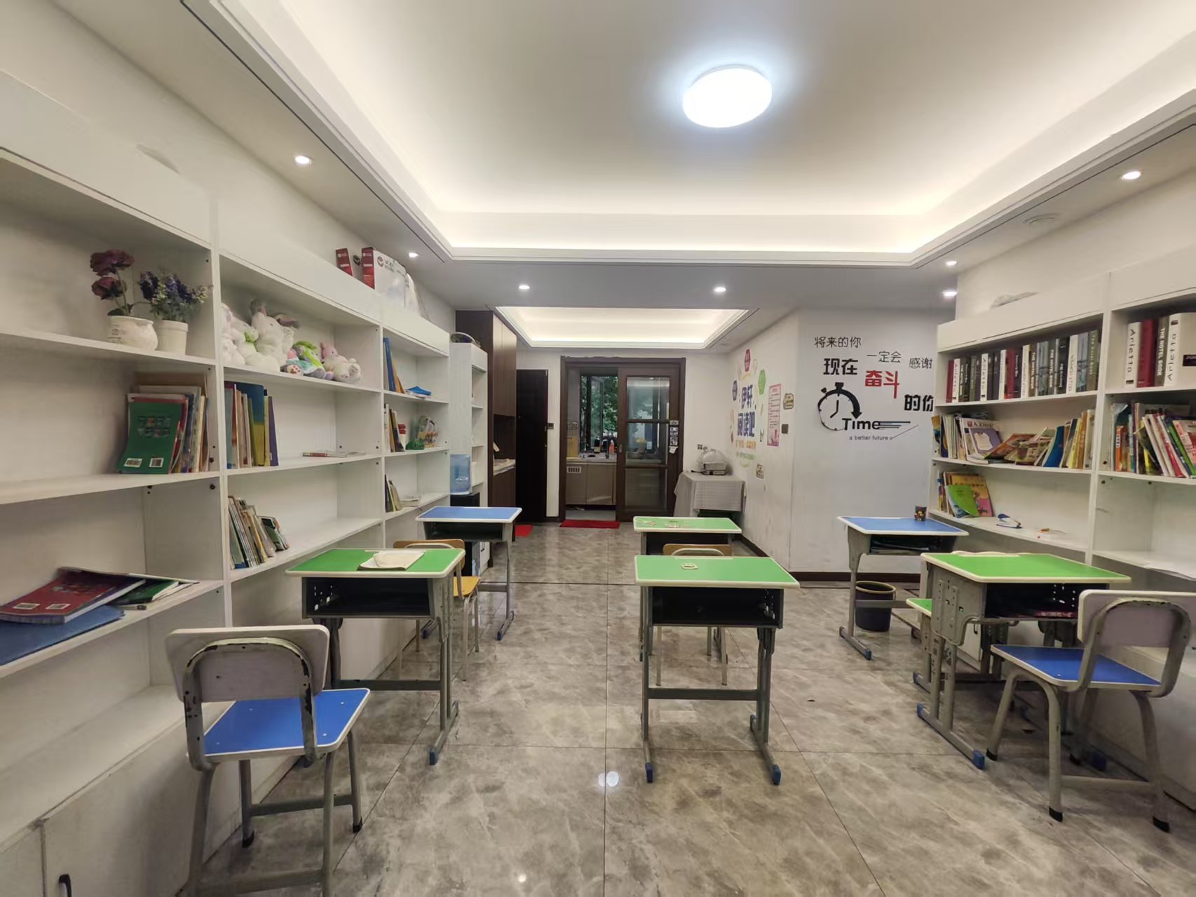 城际空间站 4室2厅2卫 68.0万 城际空间站 4室2厅2卫 68.0万室内图