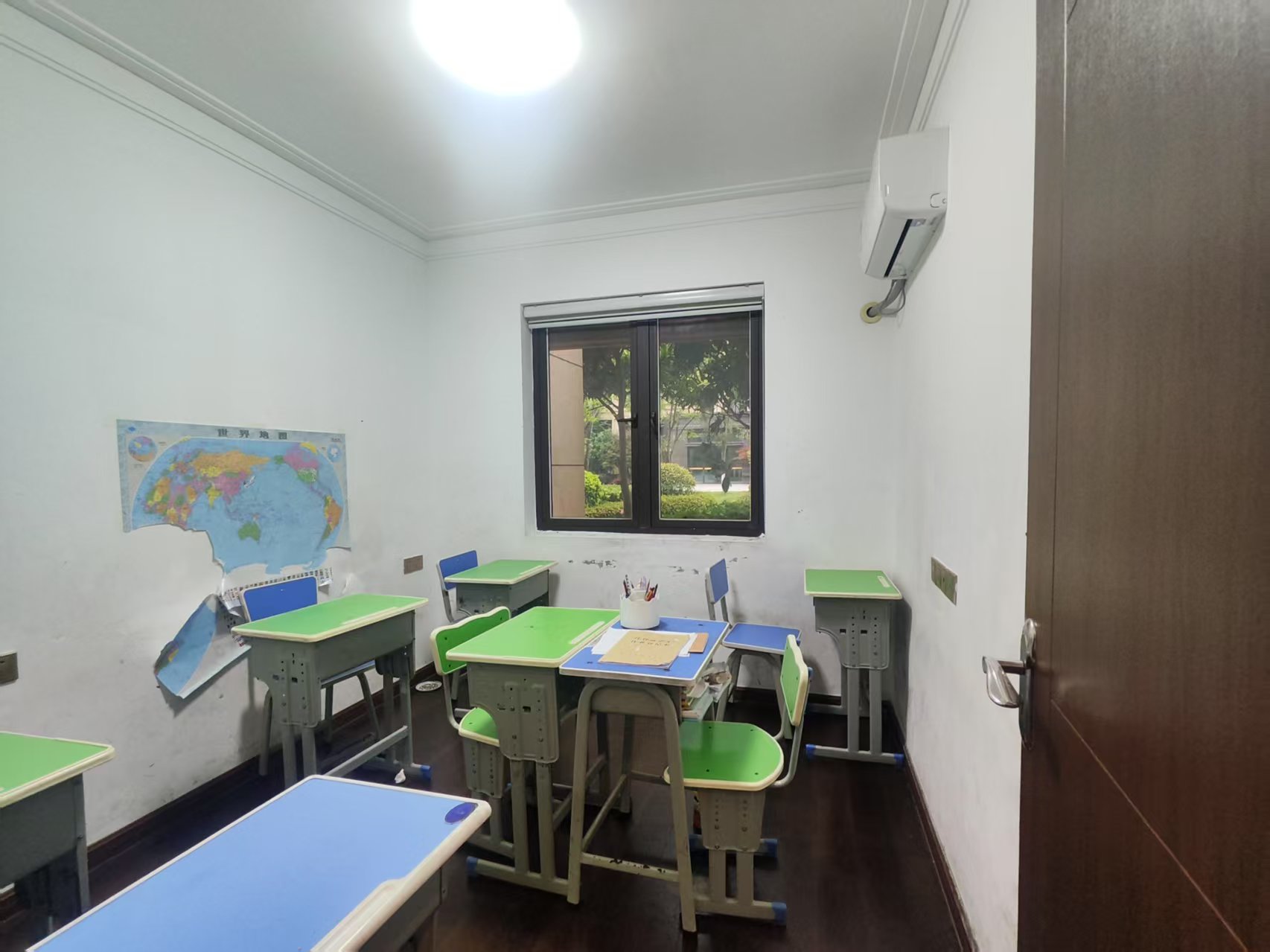 城际空间站 4室2厅2卫 68.0万 城际空间站 4室2厅2卫 68.0万室内图