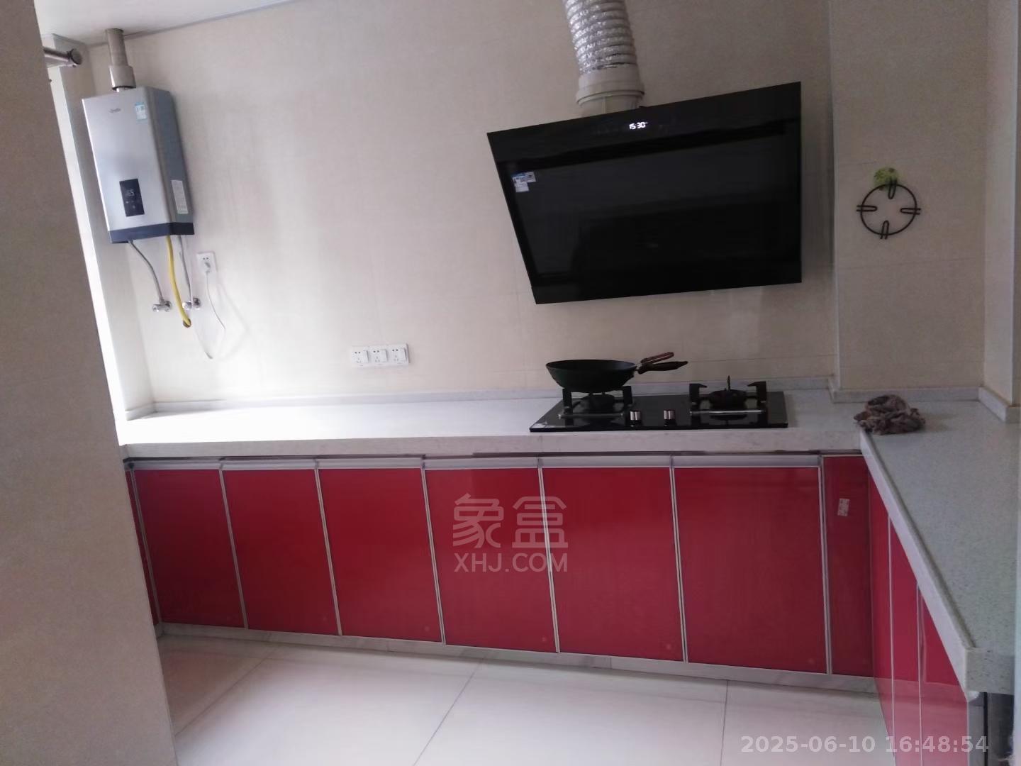 金轮翡翠名园 3室2厅1卫 1700.0元/月 金轮翡翠名园 3室2厅1卫 1700.0元/月室内图