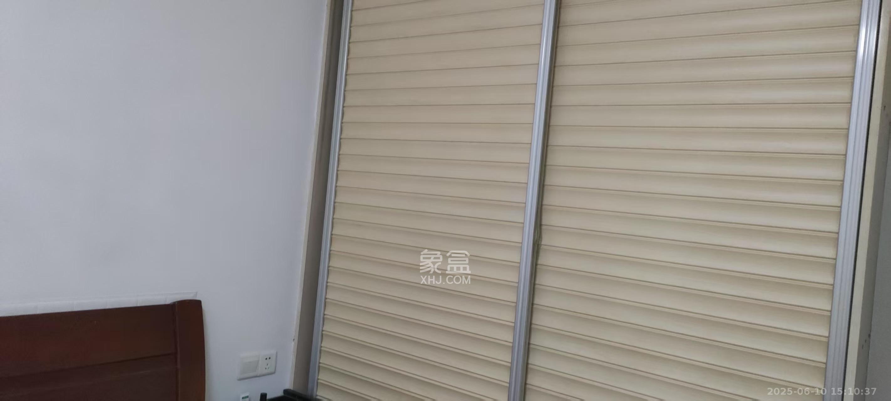 牛婆塘社区  1室1厅1卫   900.00元/月室内图