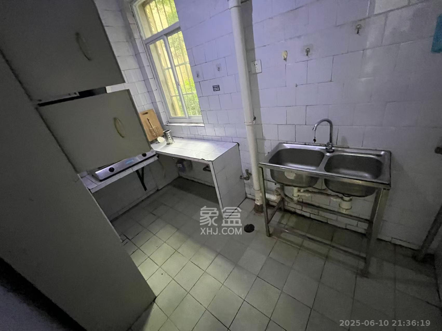 火星三片(月桂社区) 2室1厅1卫 1800.0元/月 火星三片(月桂社区) 2室1厅1卫 1800.0元/月室内图