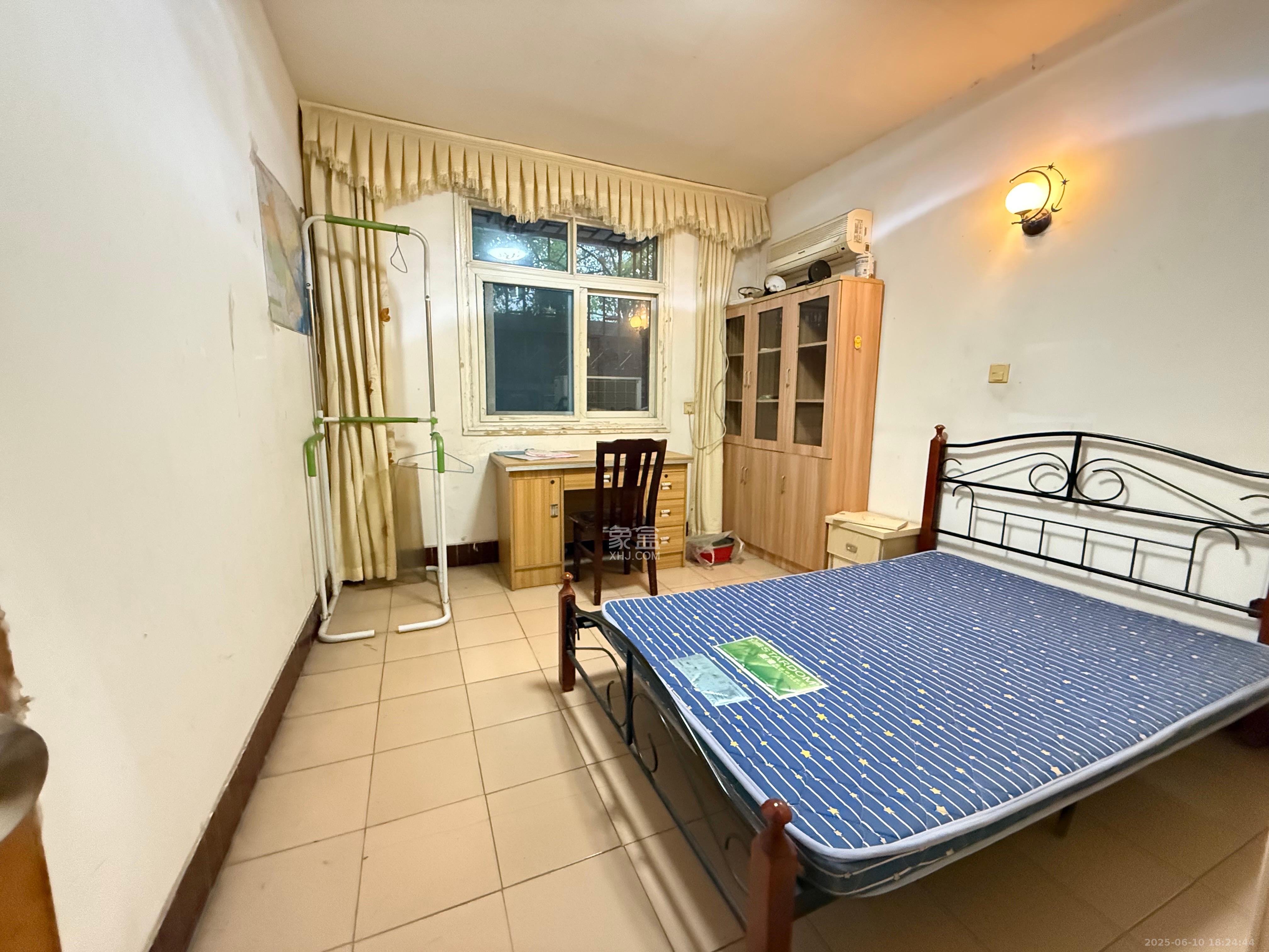 桂花路铁建宿舍 2室1厅1卫 1500.0元/月 桂花路铁建宿舍 2室1厅1卫 1500.0元/月室内图