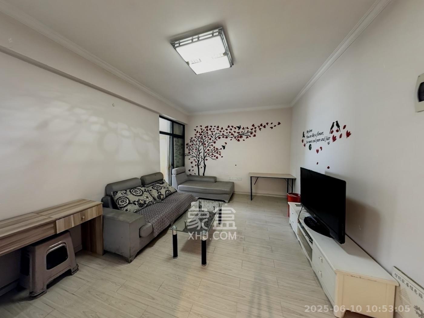 阳光锦城  2室1厅1卫    2300.0元/月室内图